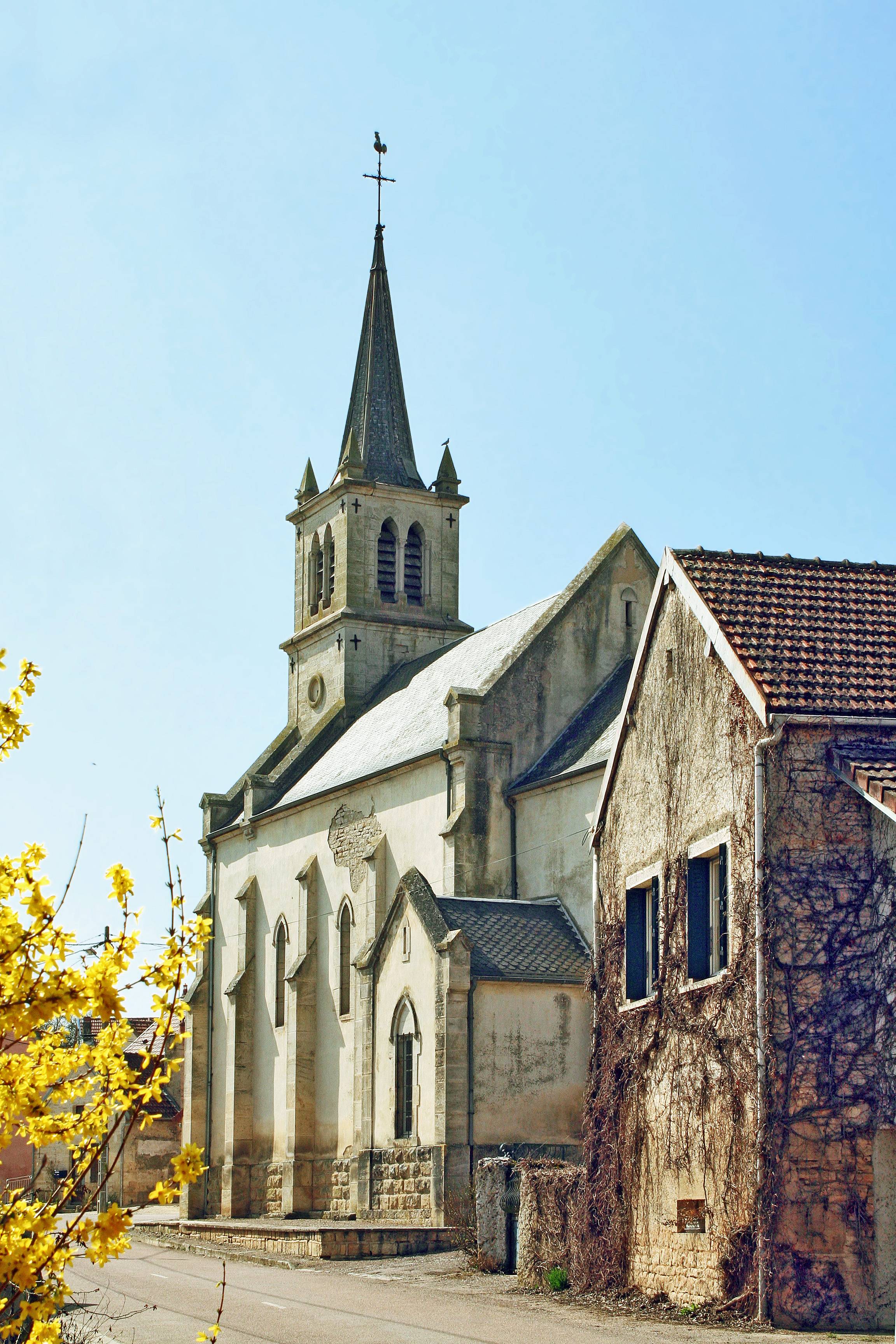 Photo de Kirche der Geburt von Aisey Way