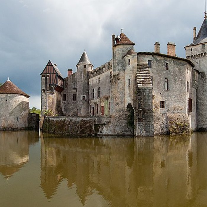 Photo de Château de La Brède Maison natale de Montesquieu