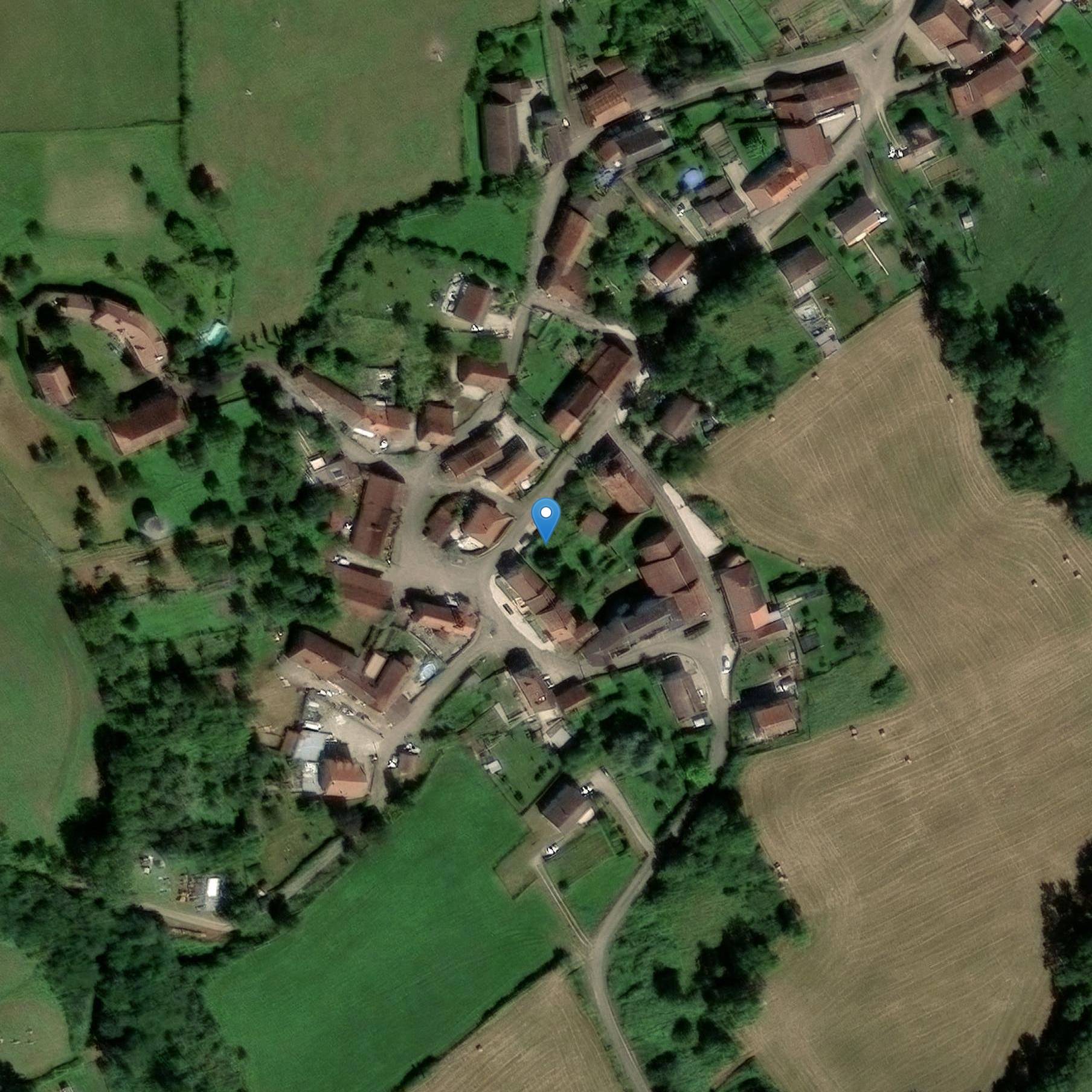 Photo de 穆西-拉-福塞圣莱格教堂