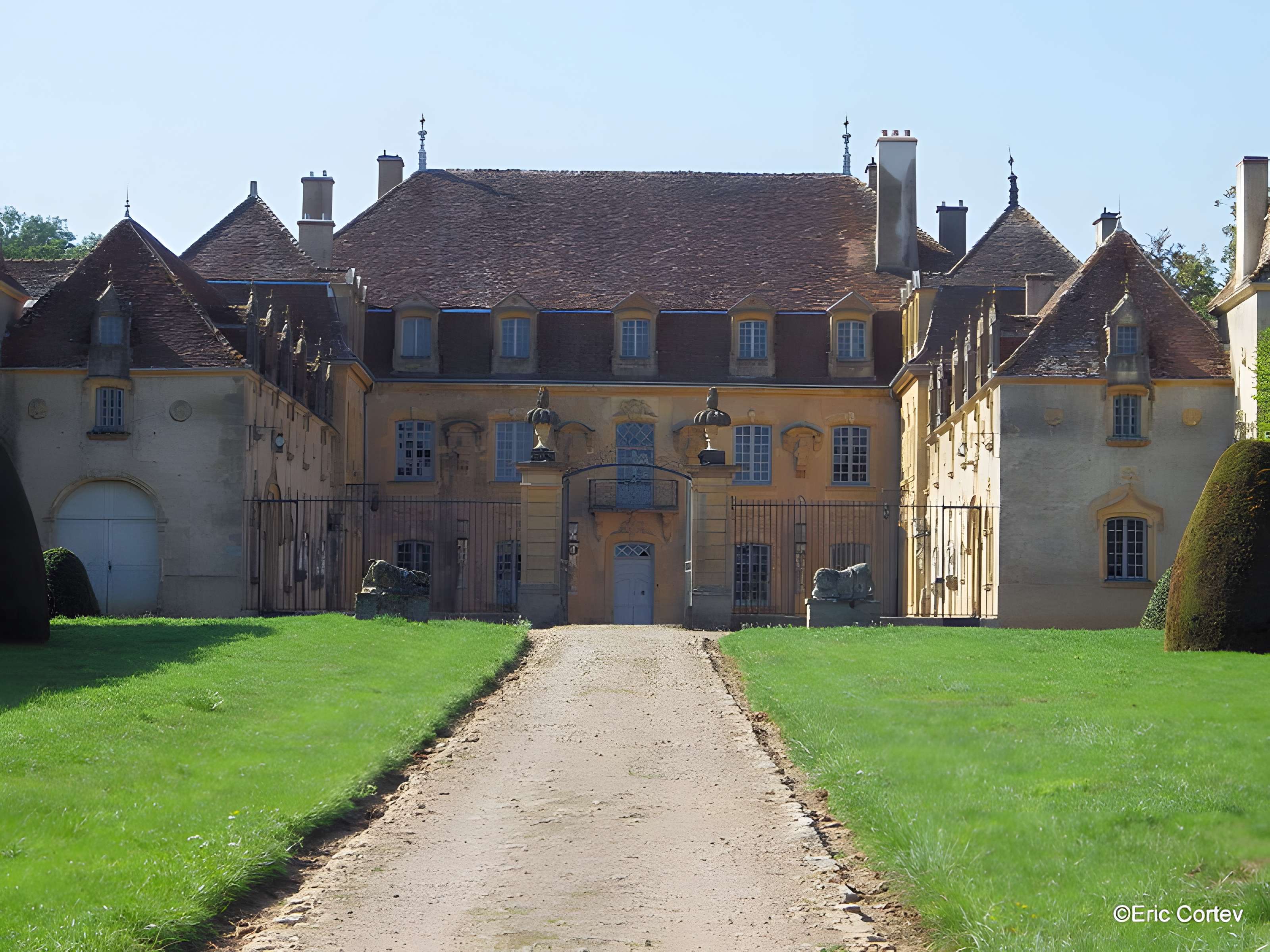 Château de Chaumont à Oyé