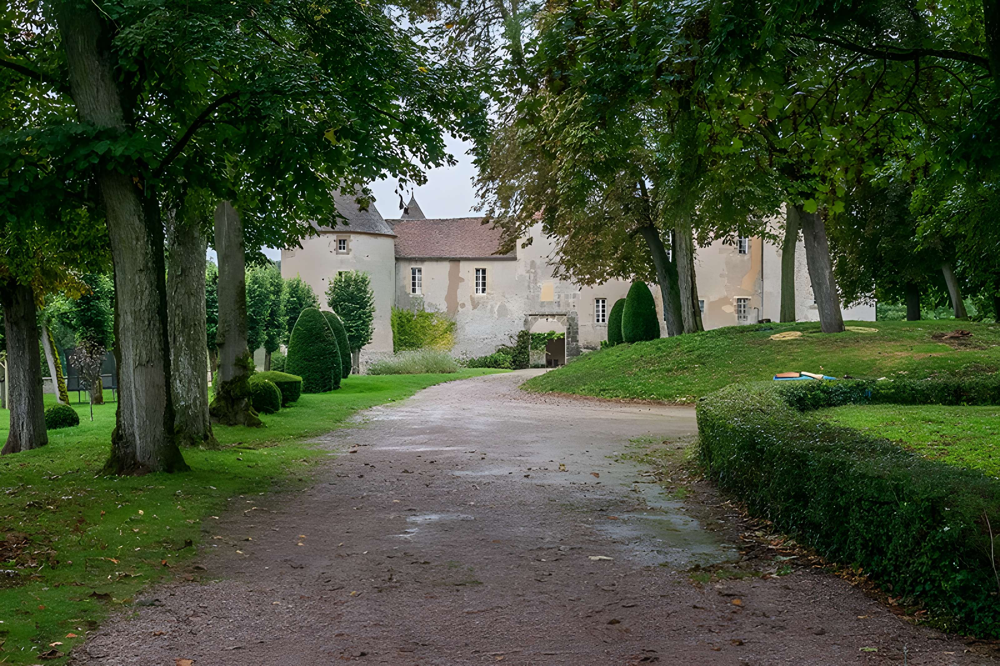Château de Chitry-les-Mines