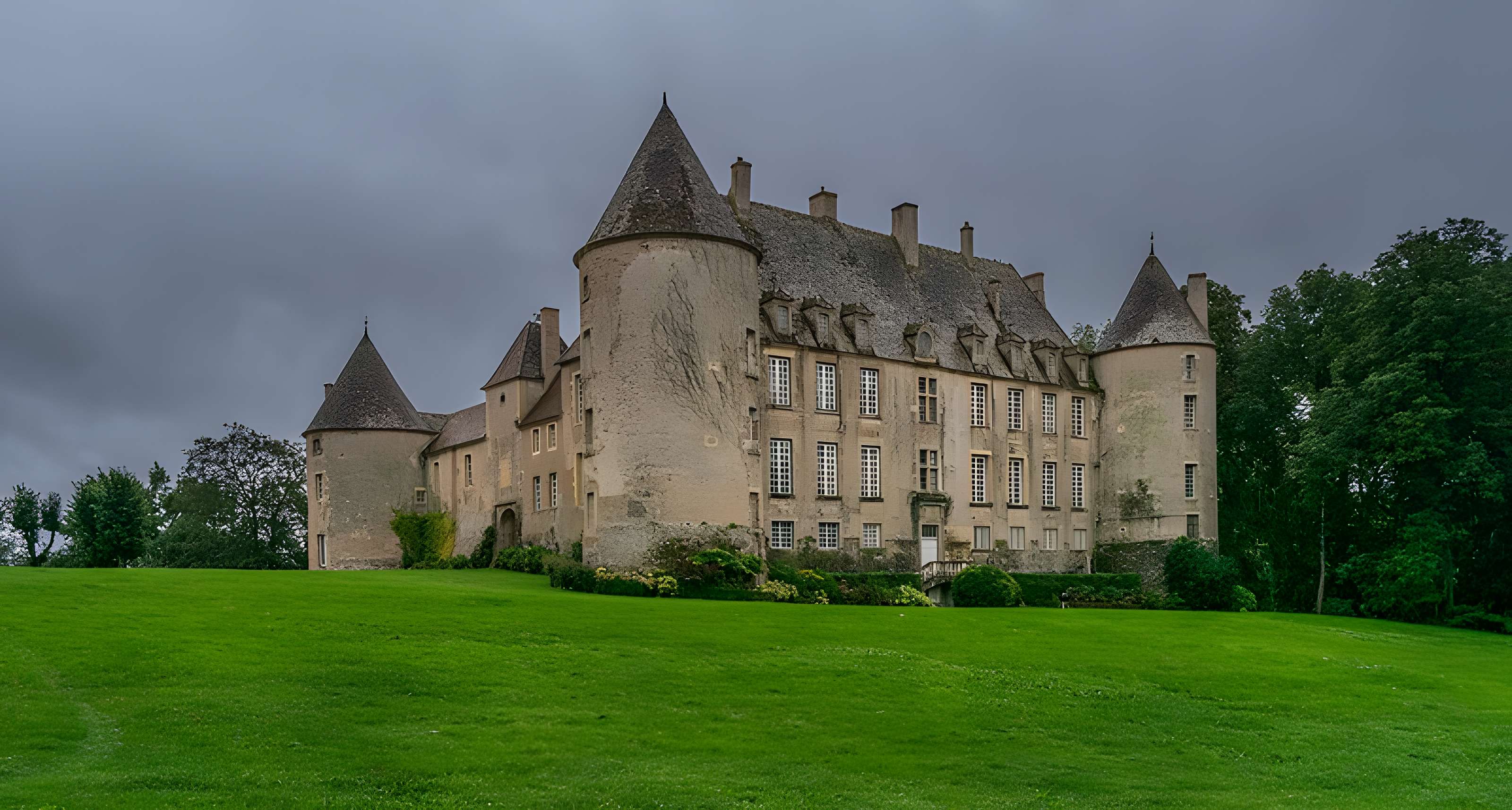 Château de Chitry-les-Mines