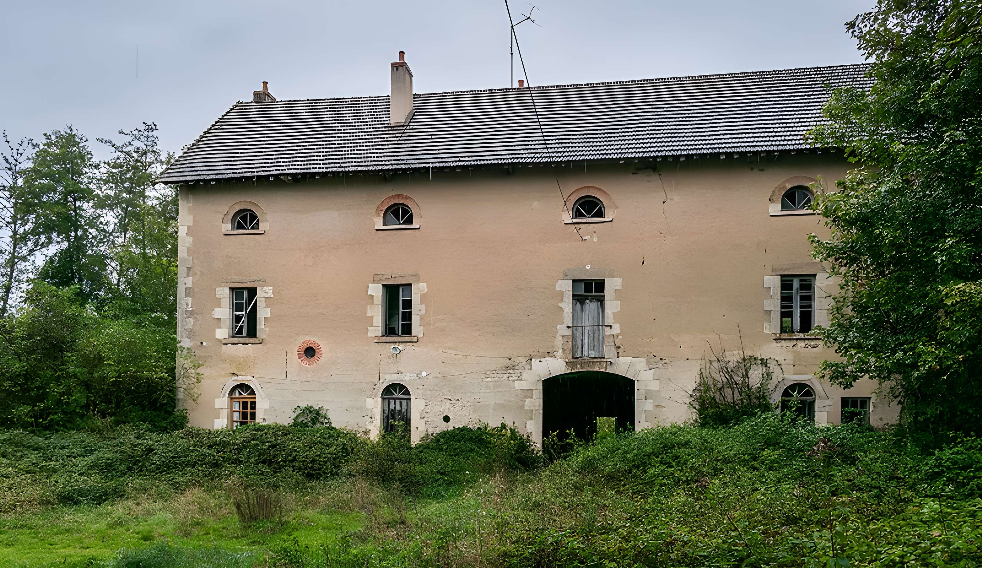 Château de Chitry-les-Mines