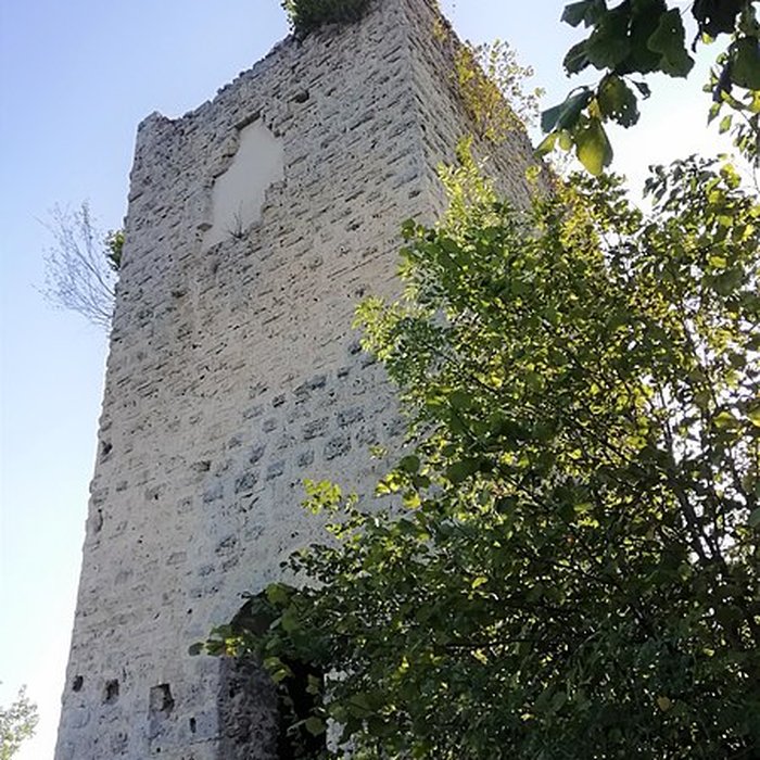 Photo de Château de Clermont à Chirens