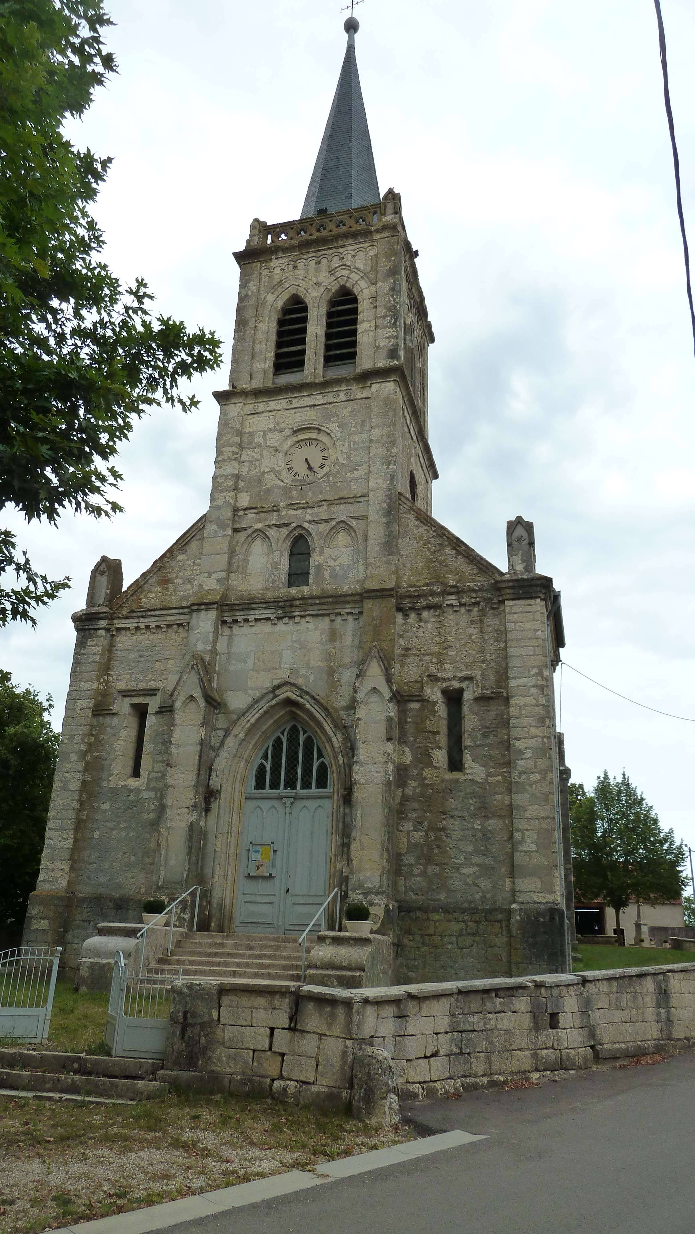 Photo de Church of St. Madeleine d'Étevaux