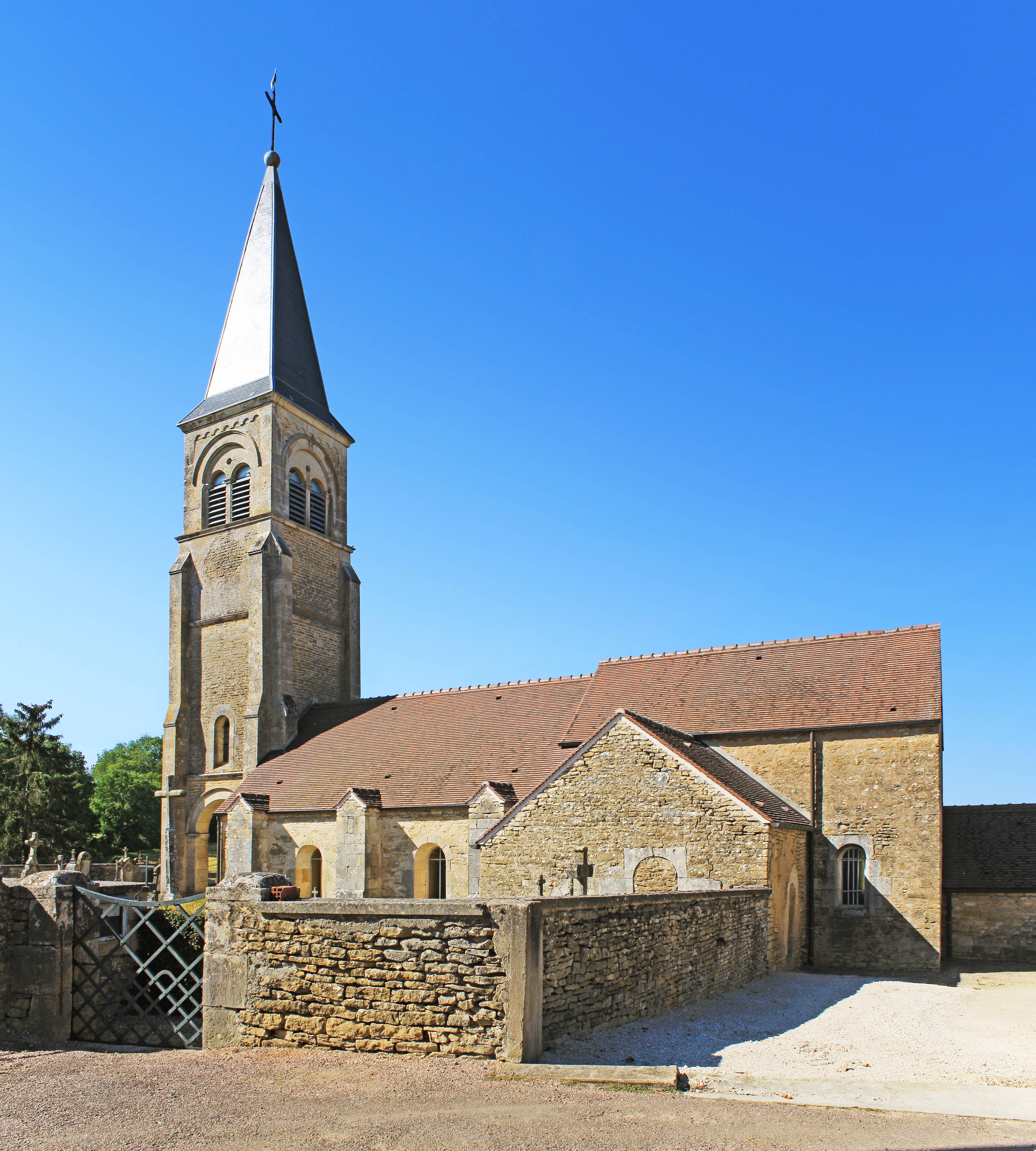 Photo de Saint Martin's Church of Etormay