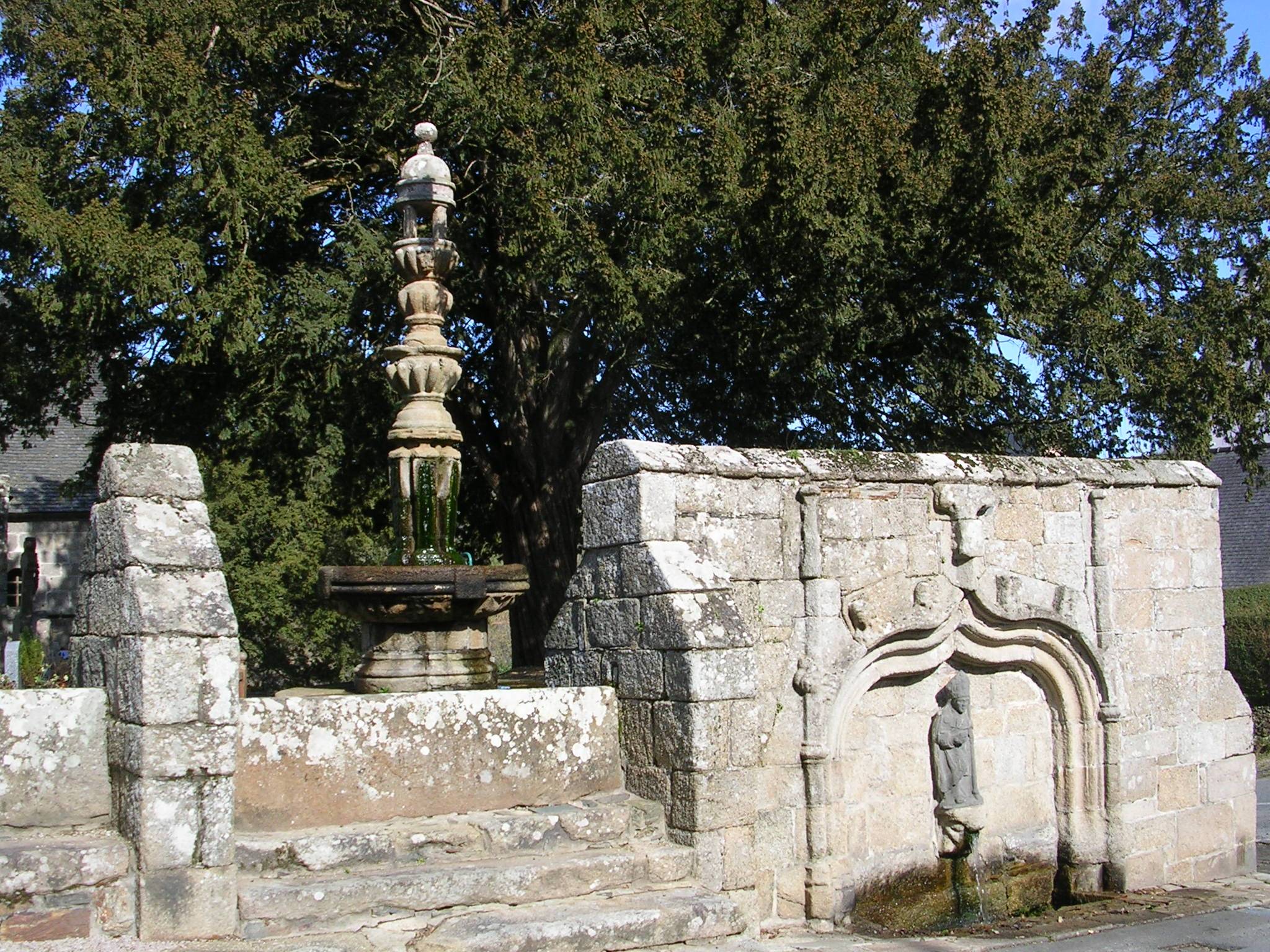 Photo de Église Saint-Ivy de Loguivy