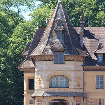 Château de Corcelles à Charolles