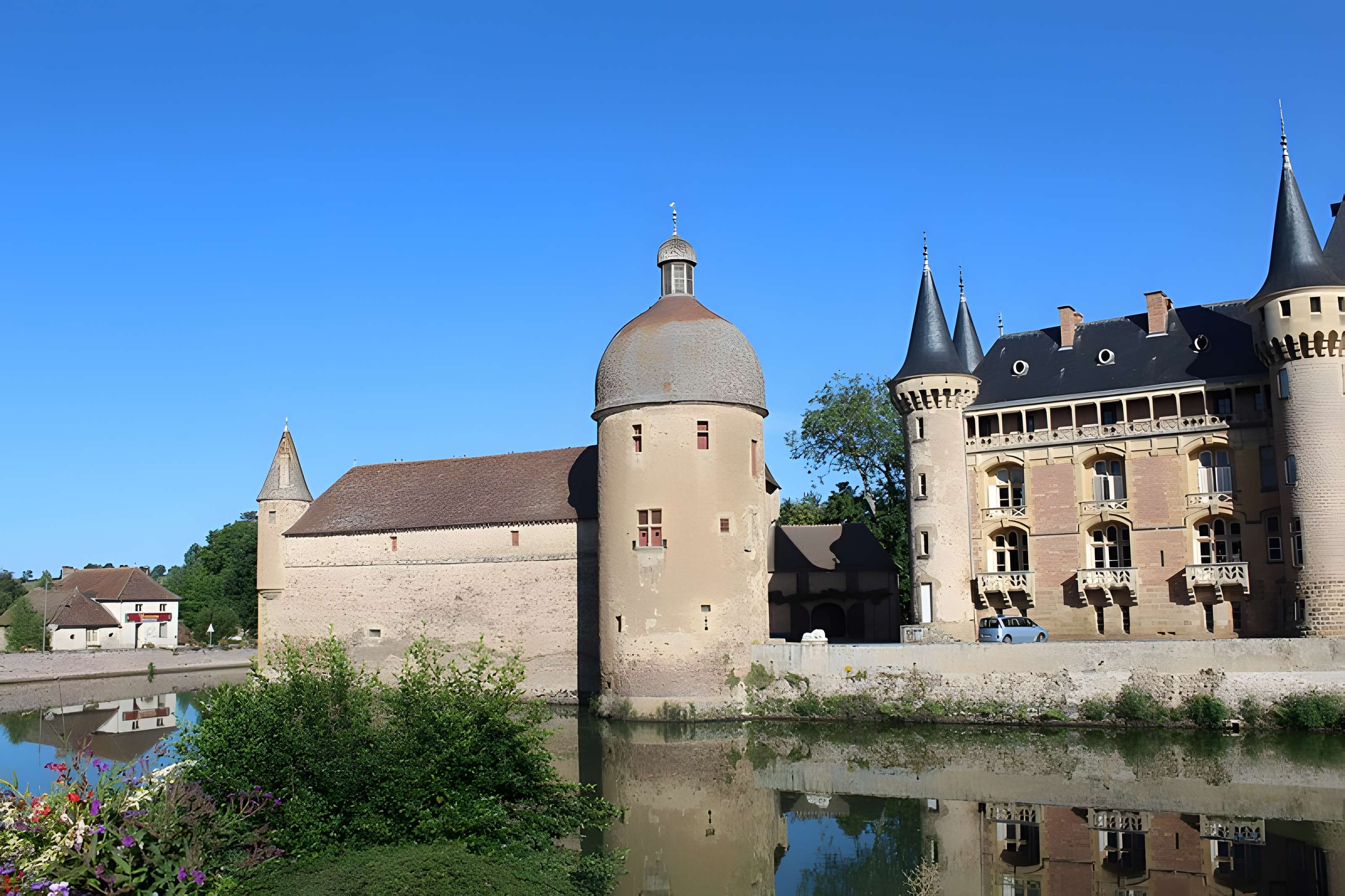 Château de La Clayette