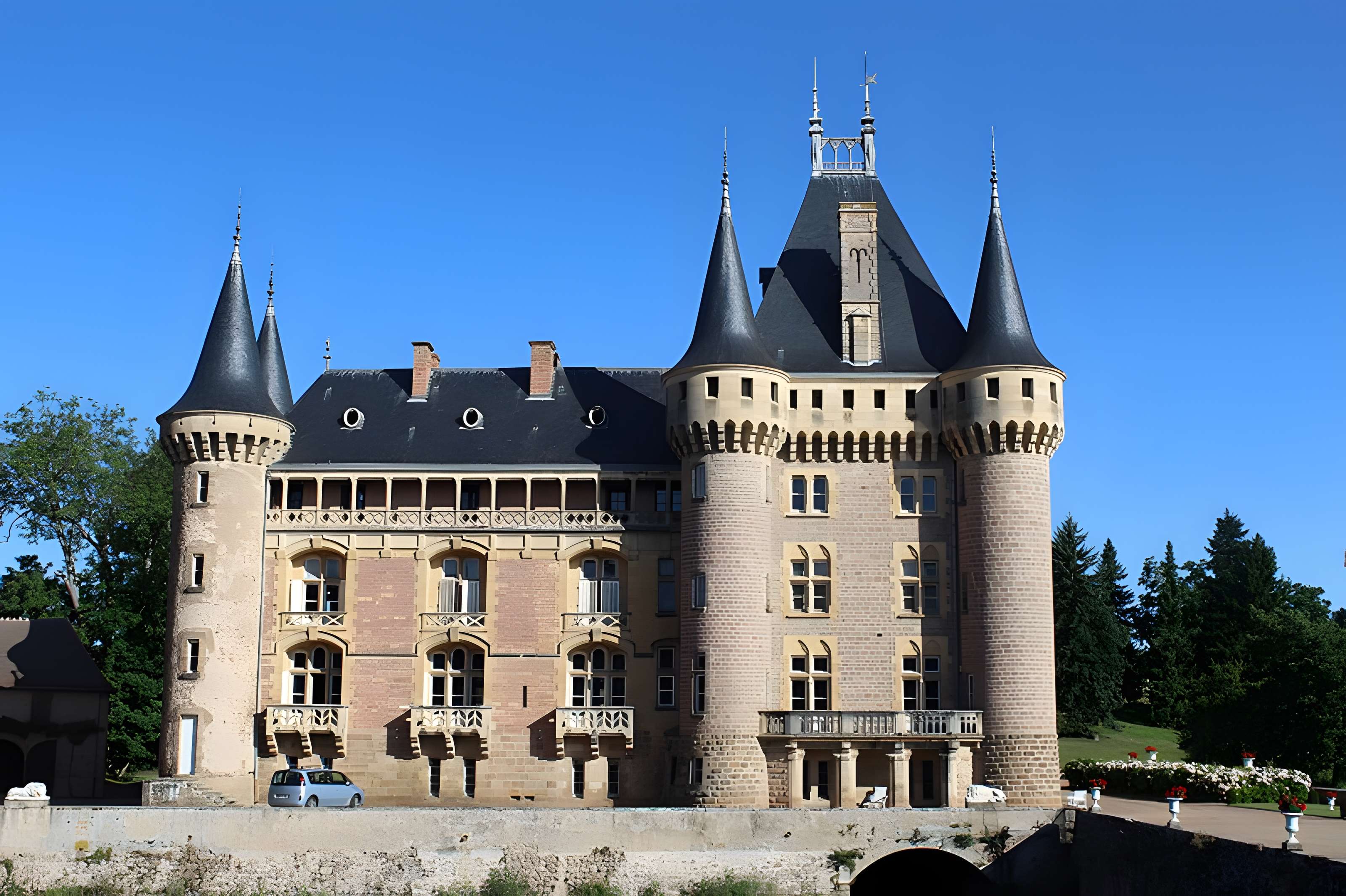 Château de La Clayette