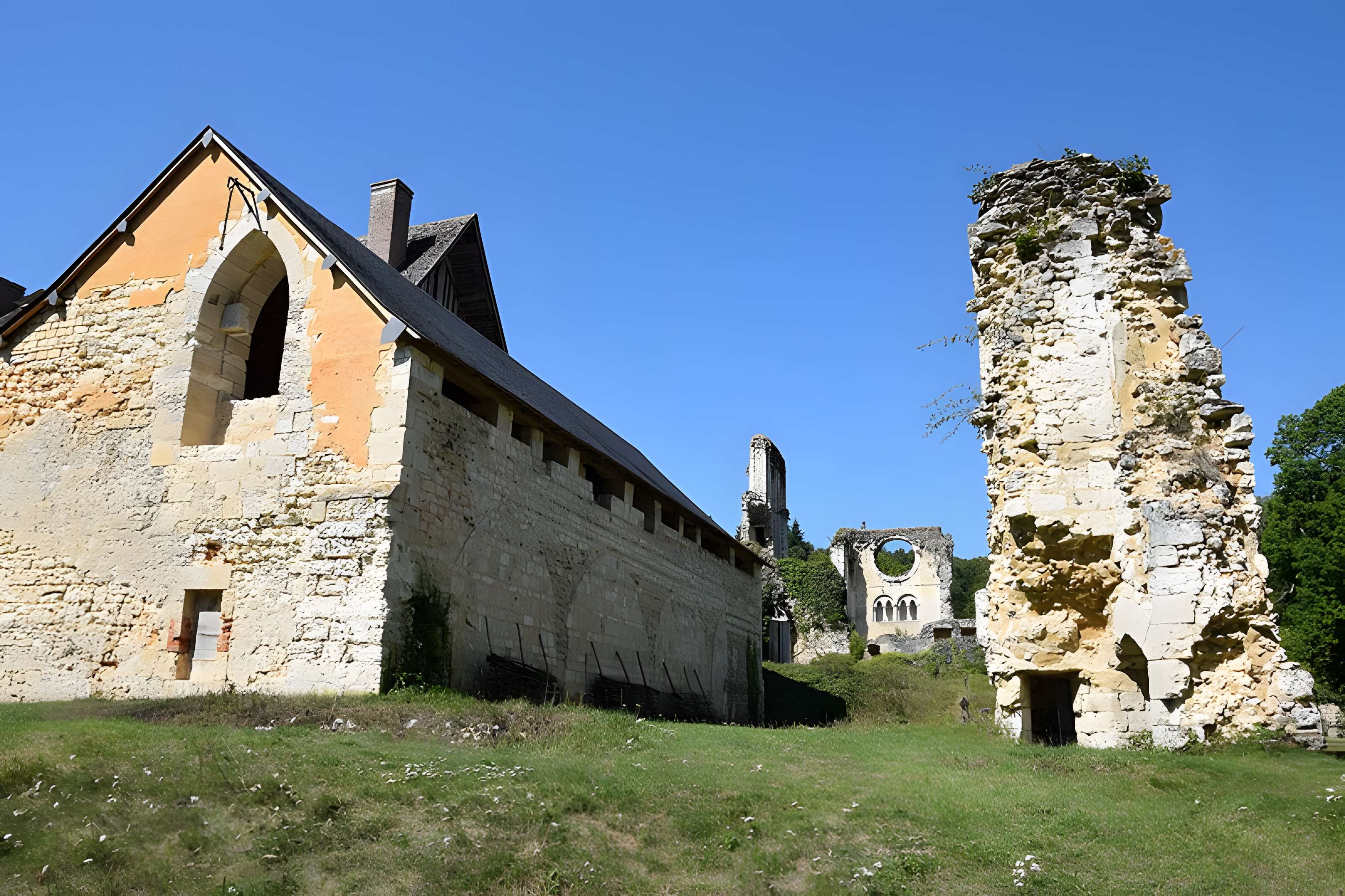 Abbaye de Mortemer