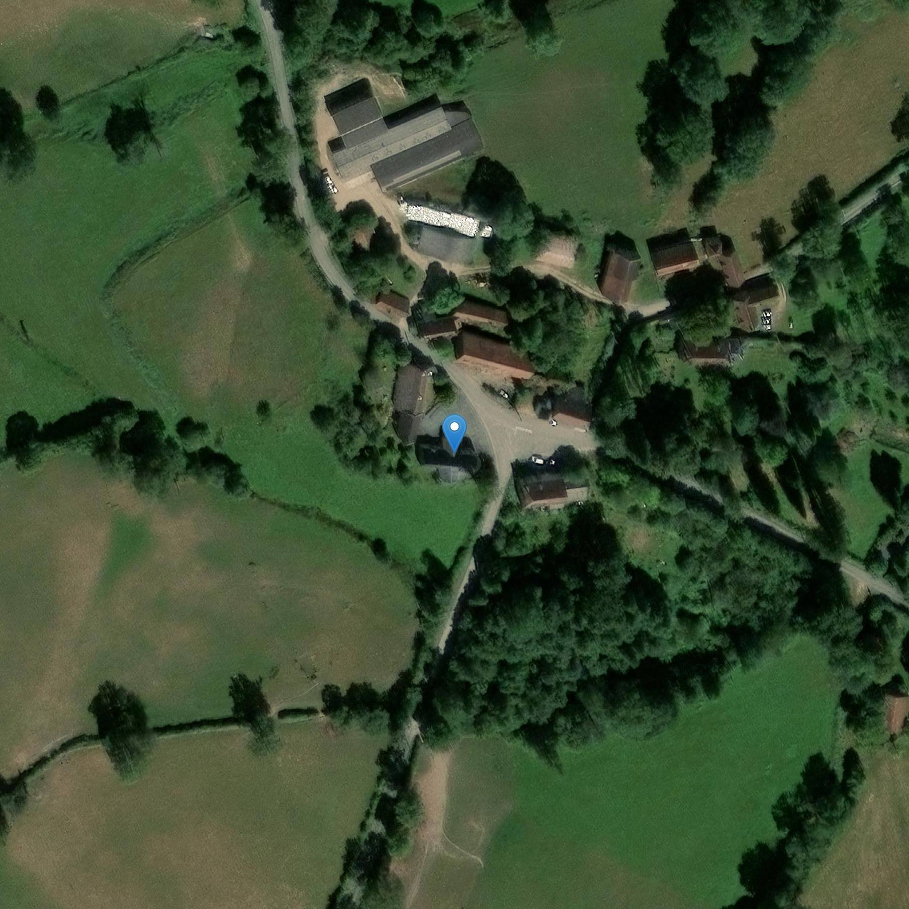 Photo de Saint George Kirche von Bussière-Saint-Georges