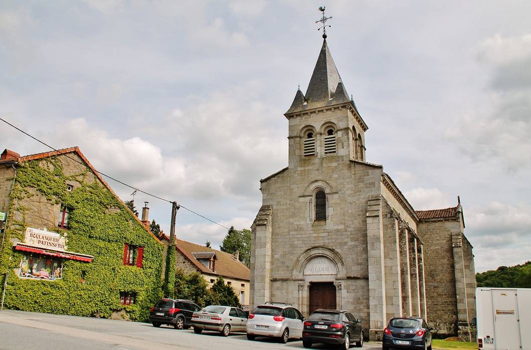 Photo de 拉维莱尔圣劳伦斯教堂