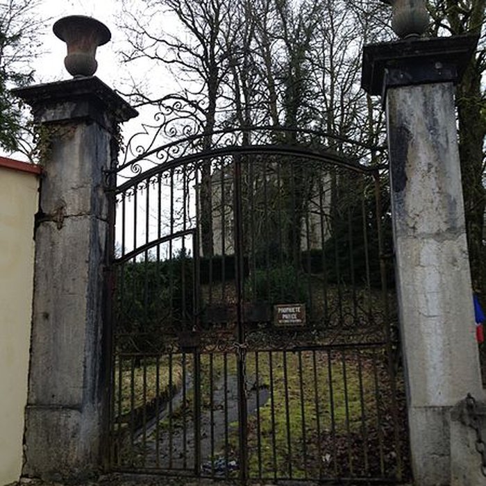 Photo de Château de Dortan