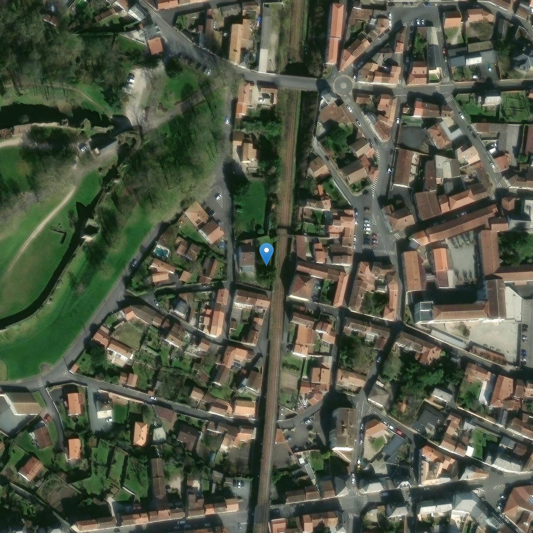 Photo de Saint John Baptist Church of Bressuire