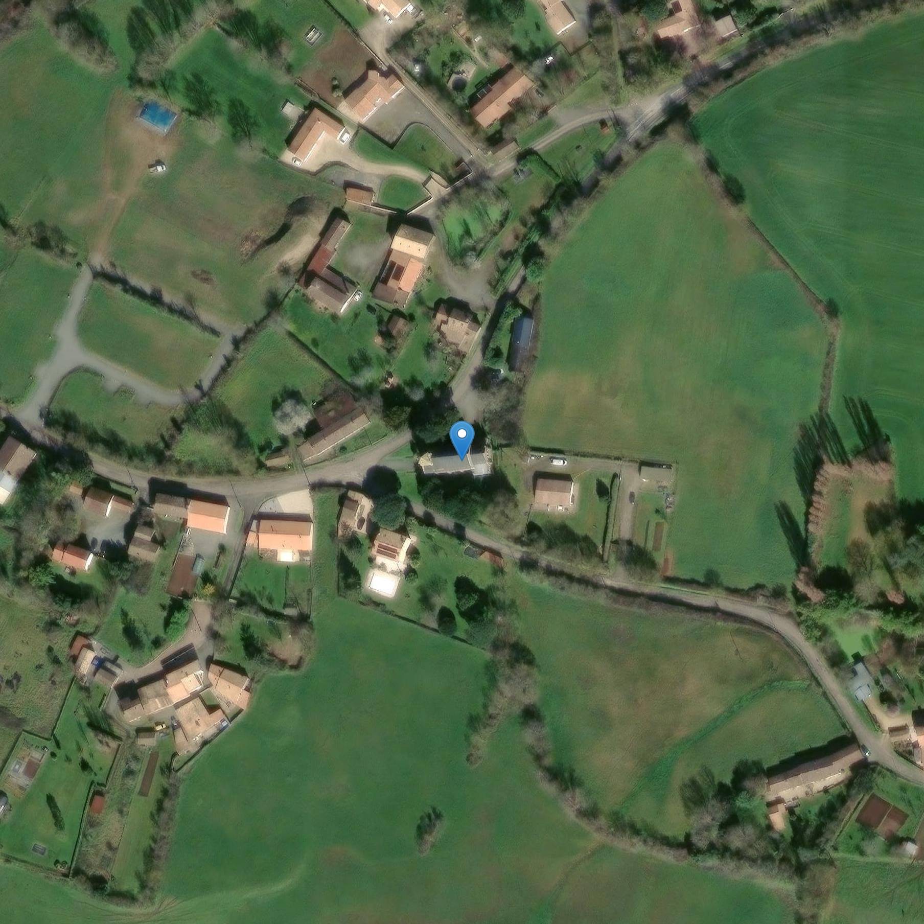 Photo de 聖ヴィンセント・デ・シャンペー教会