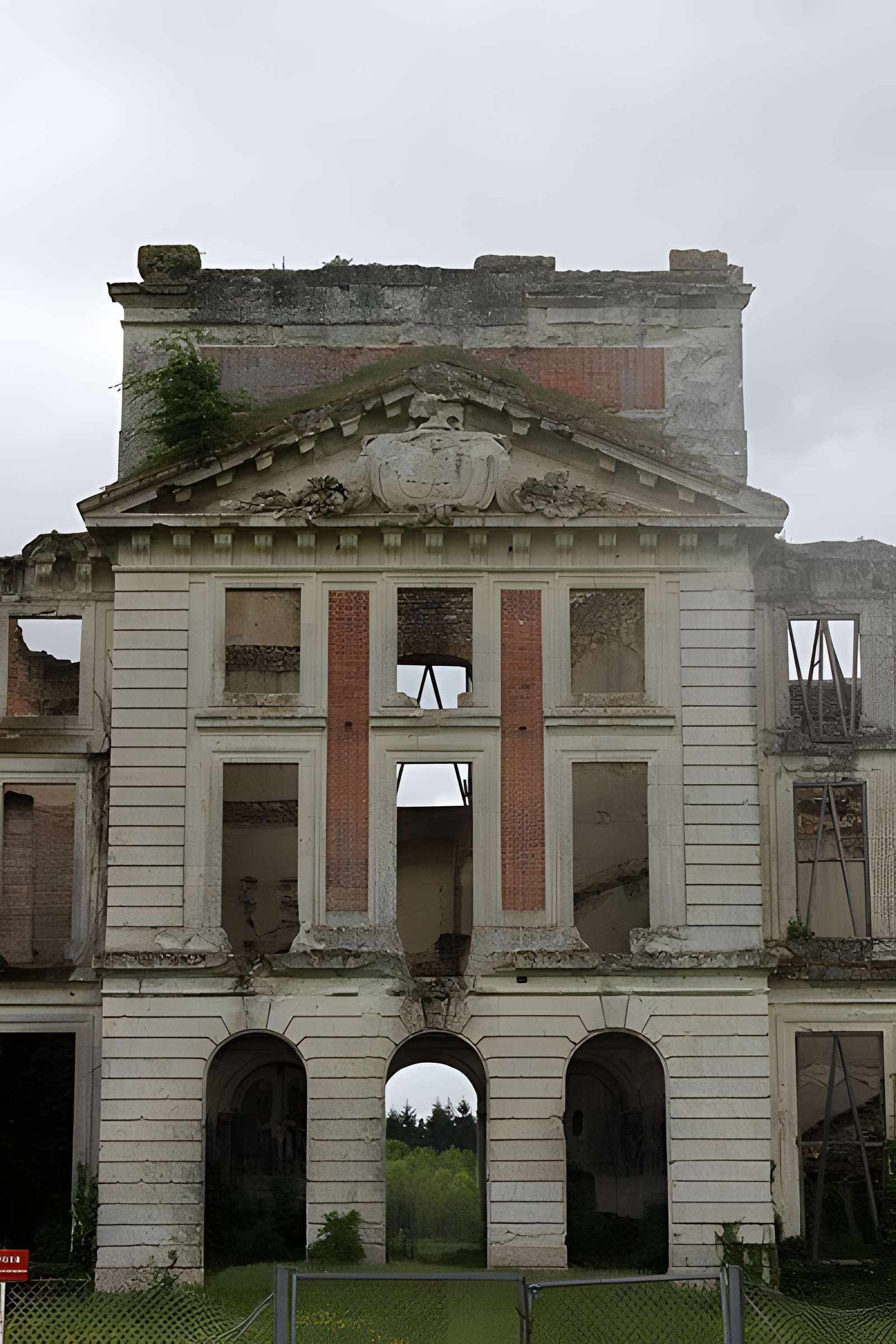 Château de la Ferté-Vidame