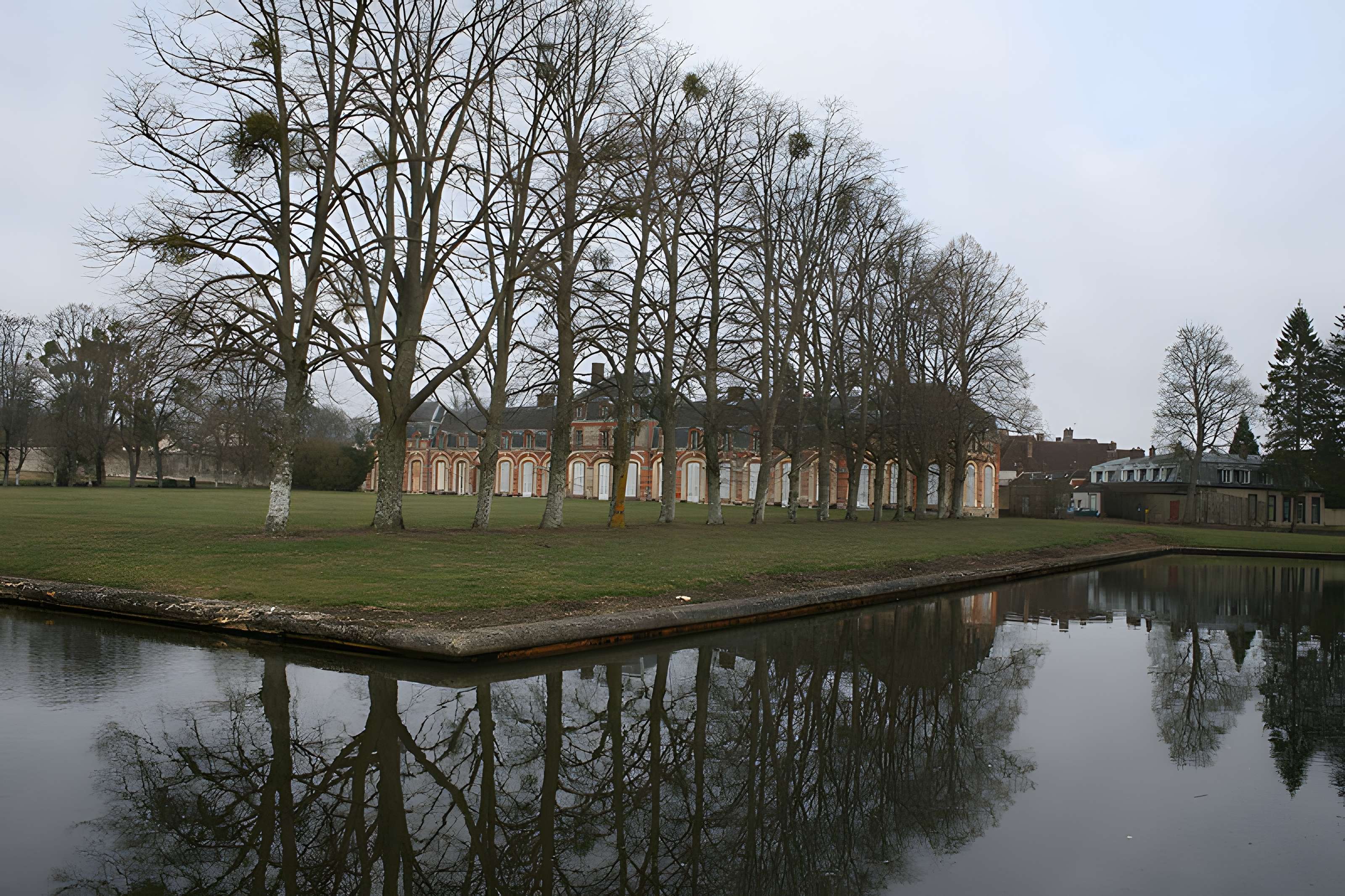 Château de la Ferté-Vidame
