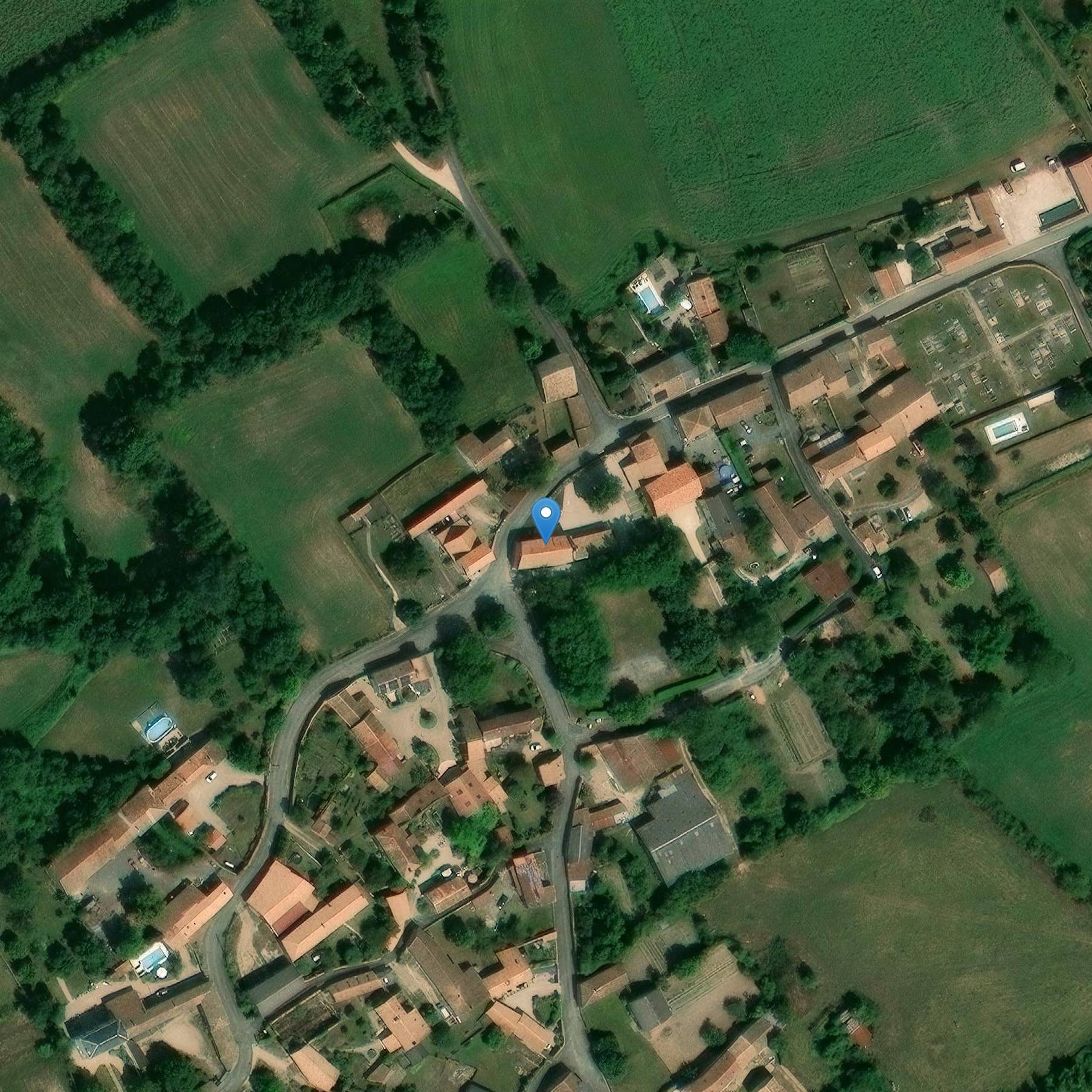 Photo de Saint Hilaire d'Hanc Church