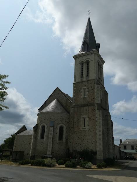 Photo de Église Saint-Hilaire de Luché-Thouarsais