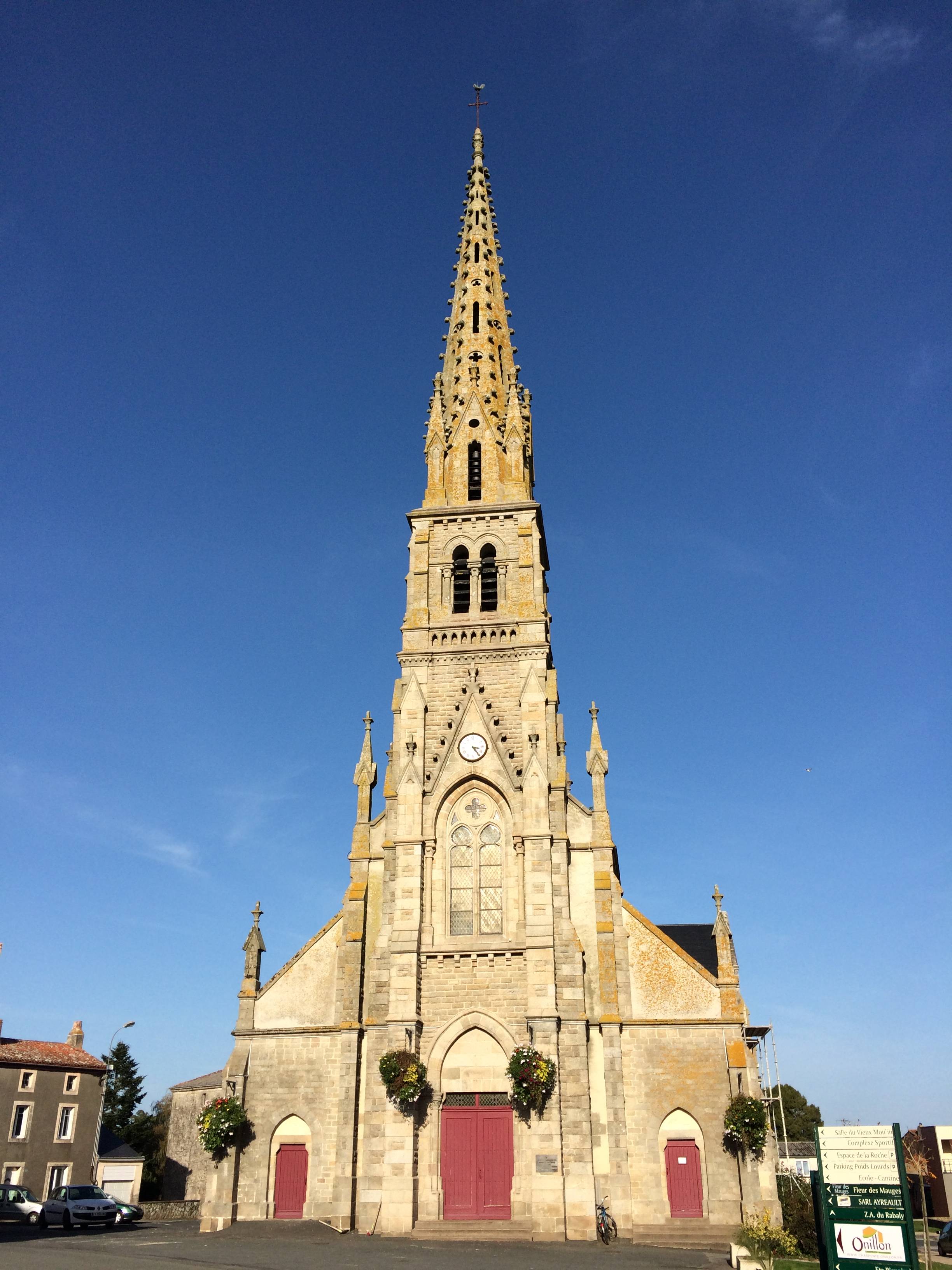 Photo de Église Saint-Aubin de Saint-Aubin-de-Baubigné