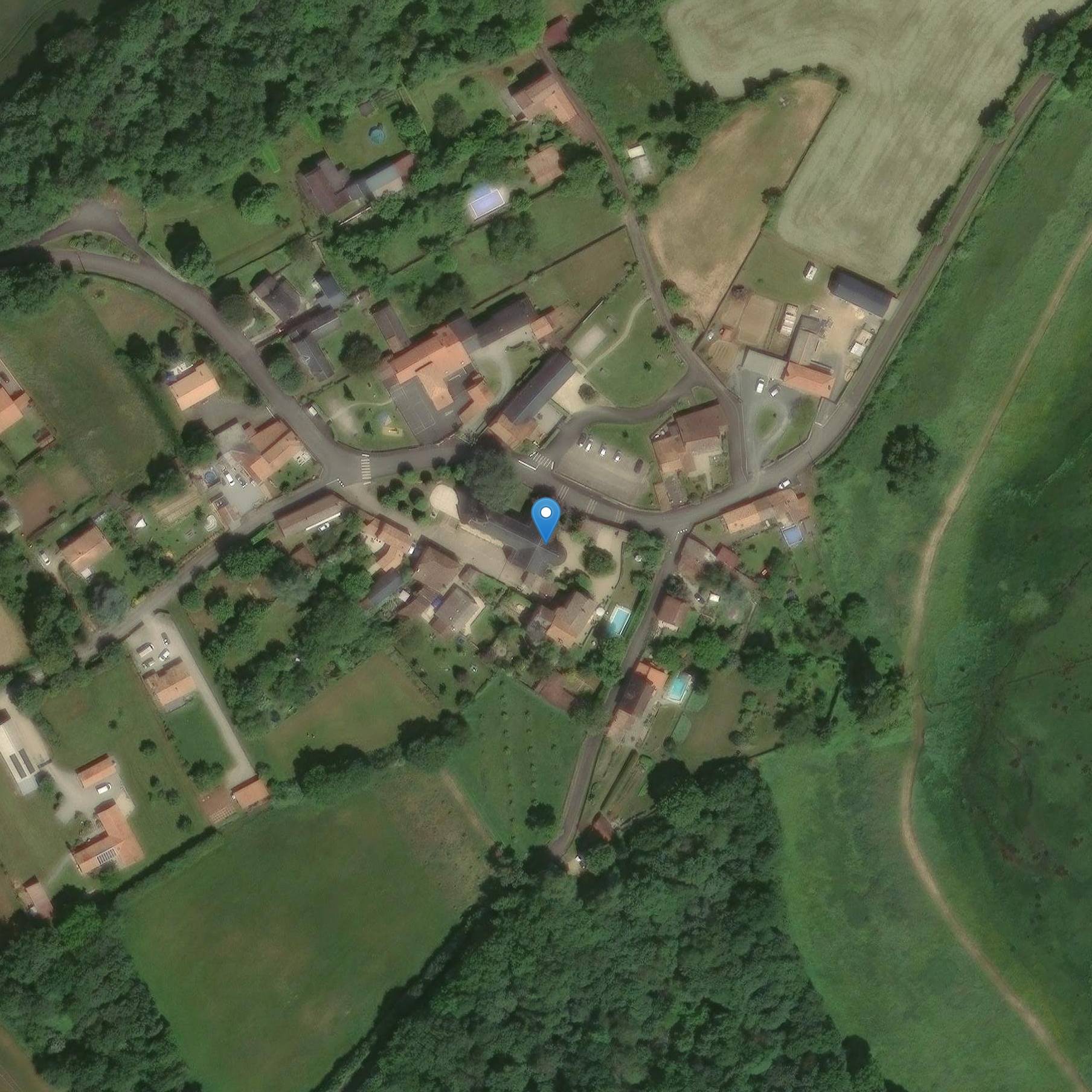 Photo de Église Sainte-Madeleine de Pressigny