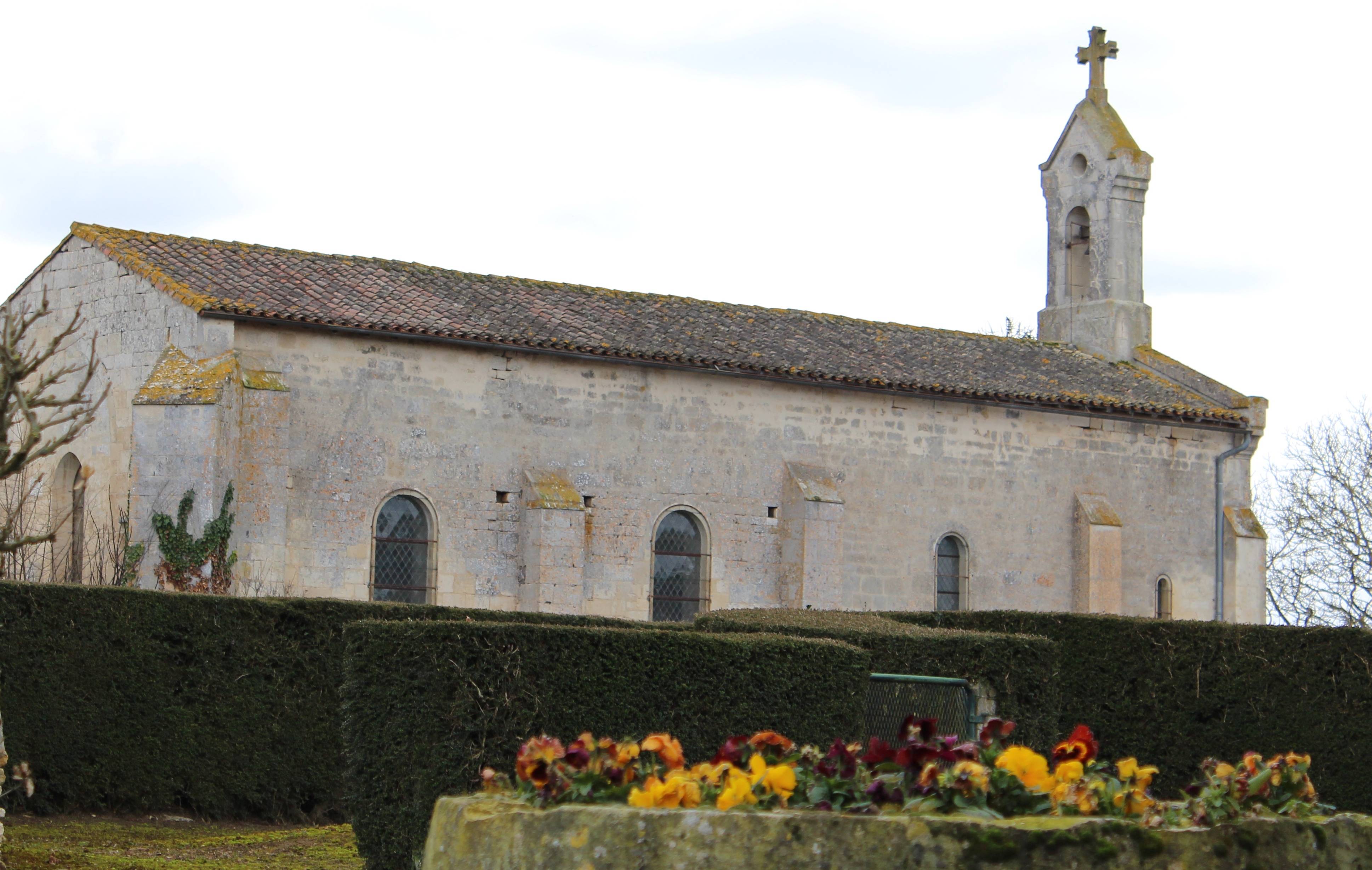 Photo de Église Sainte-Blandine de l'ancien prieuré des chanoines réguliers de Saint-Augustin de Sainte-Blandine