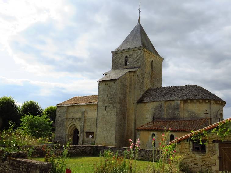 Photo de Église Saint-Jacques de Vanzay