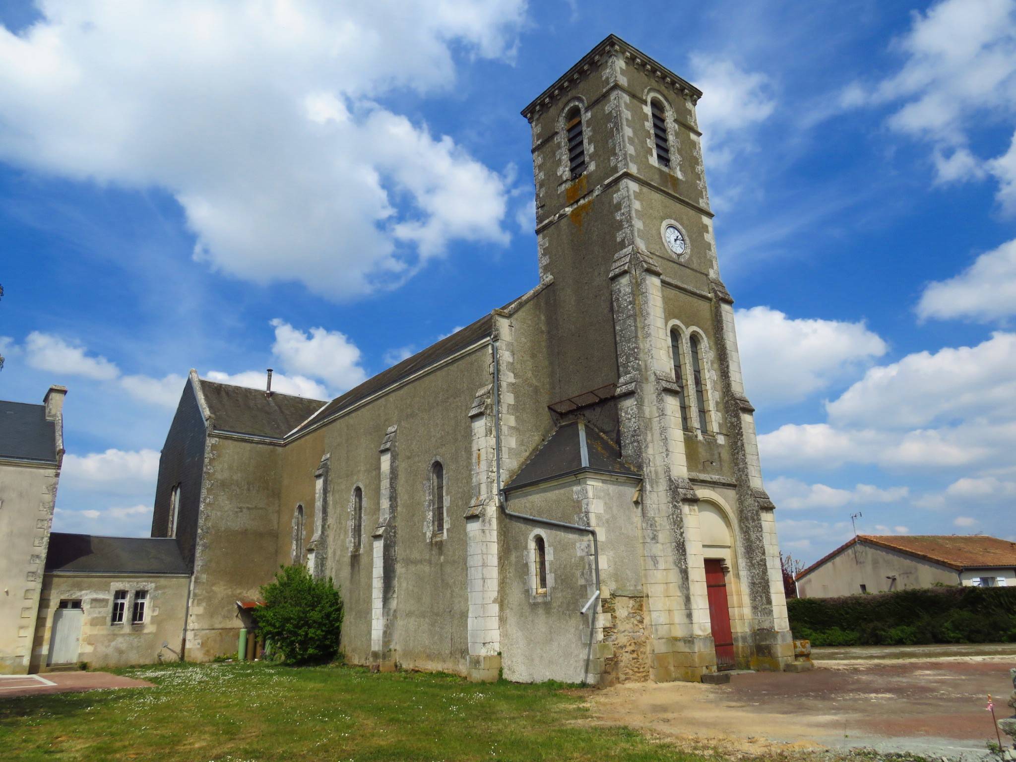 Photo de Église Saint-Pierre de Vouhé