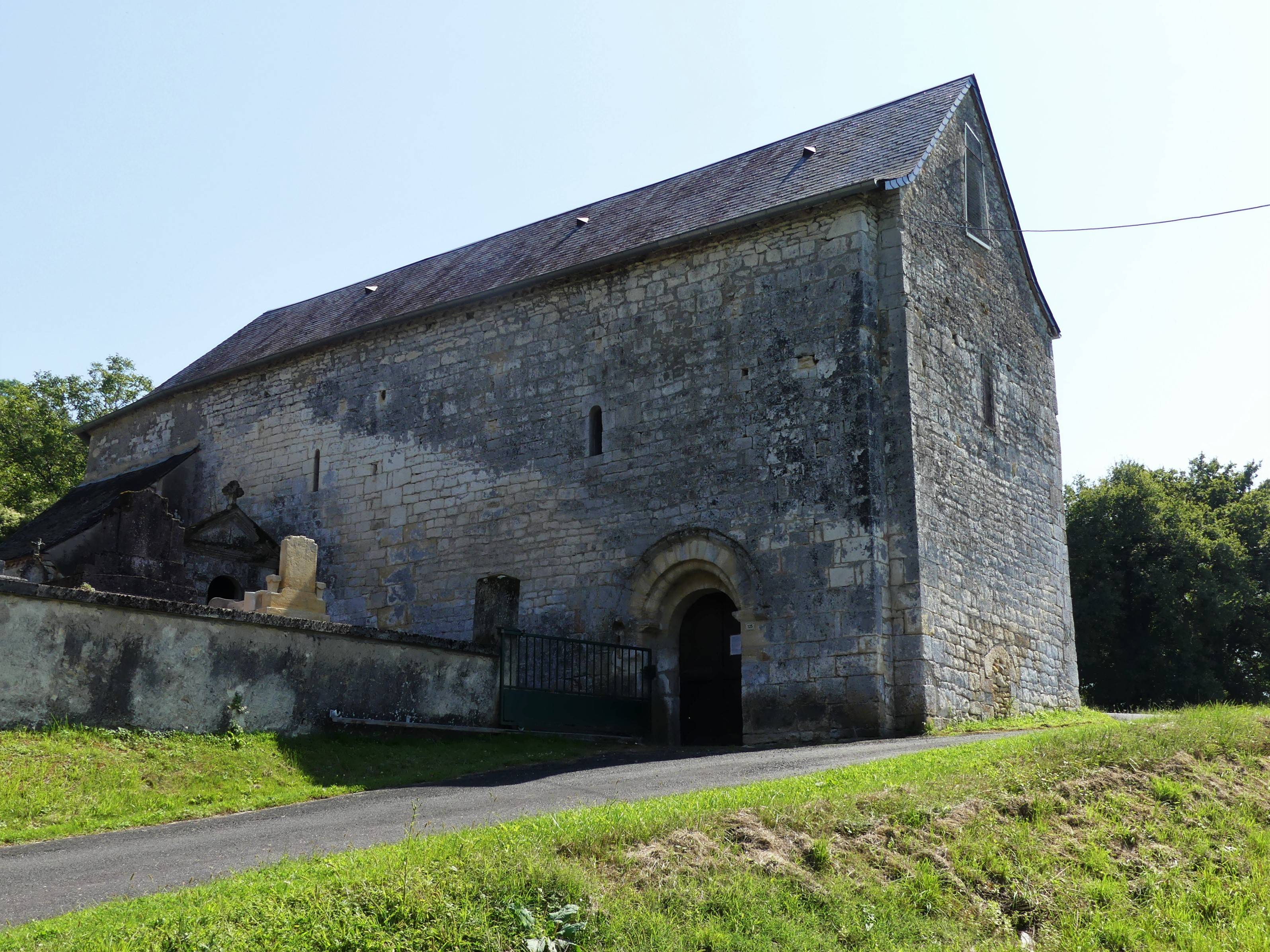 Photo de Église Notre-Dame-de-la-Nativité de Limejouls