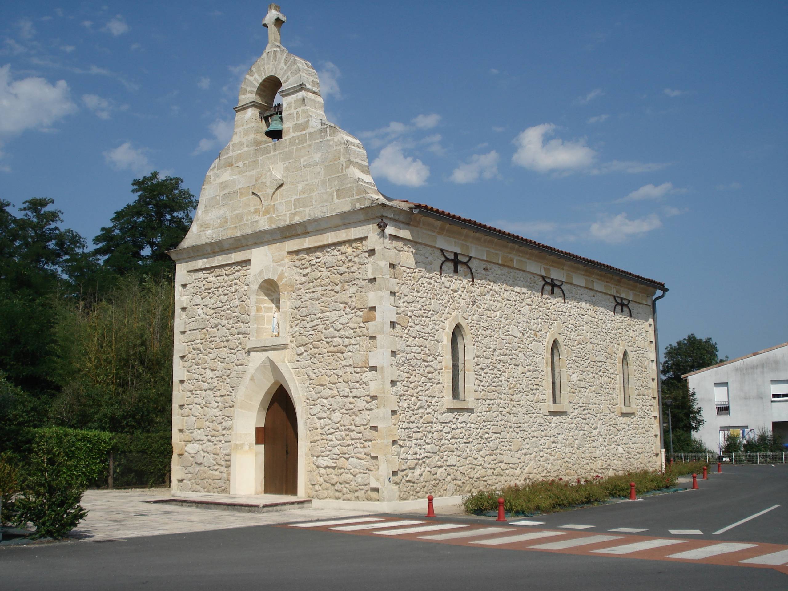 Photo de Iglesia de San José de Moulin-Neuf