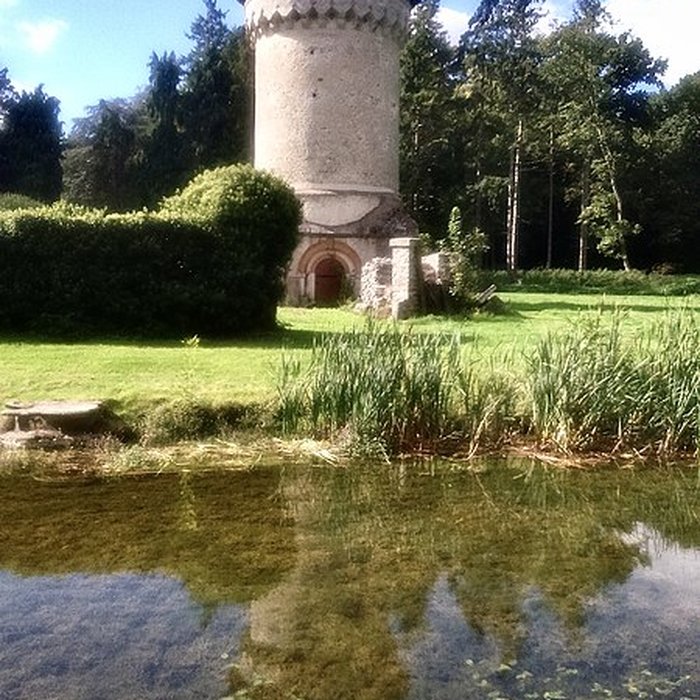 Photo de Château de Jeurre et ses fabriques