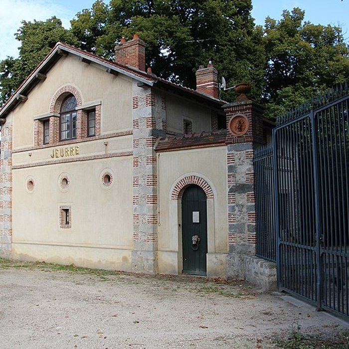 Photo de Château de Jeurre et ses fabriques