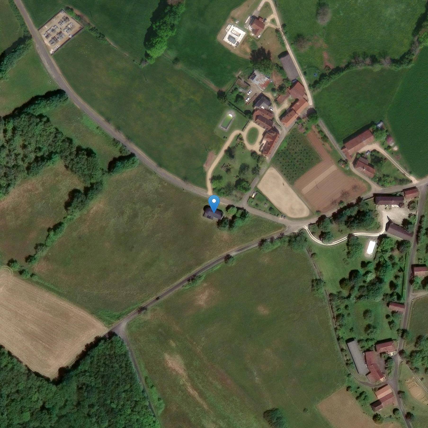 Photo de Iglesia de Saint-Aubin-de-Nabirat