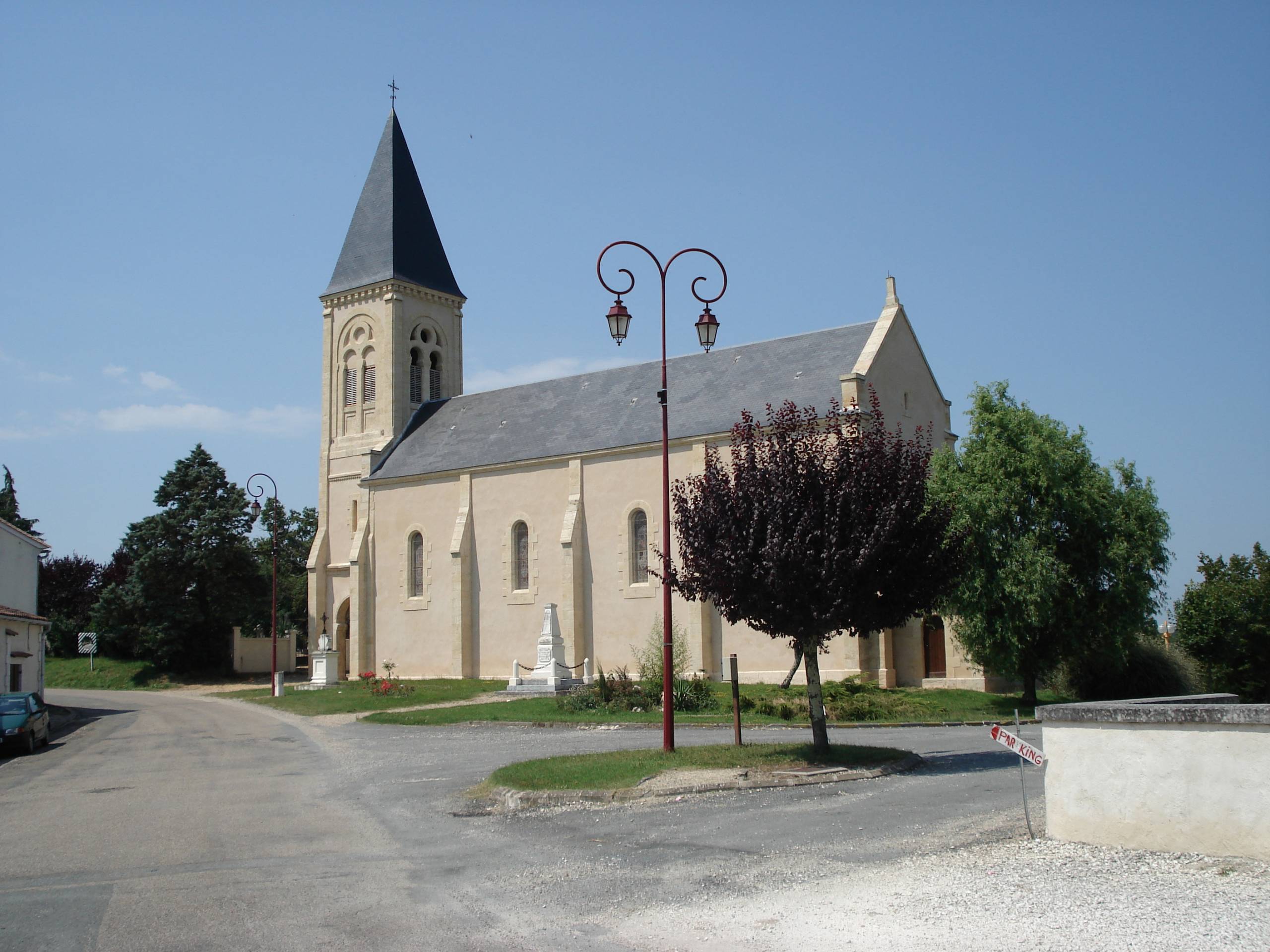 Photo de Saint-Géraud Kirche Saint-Géraud-de-Corps