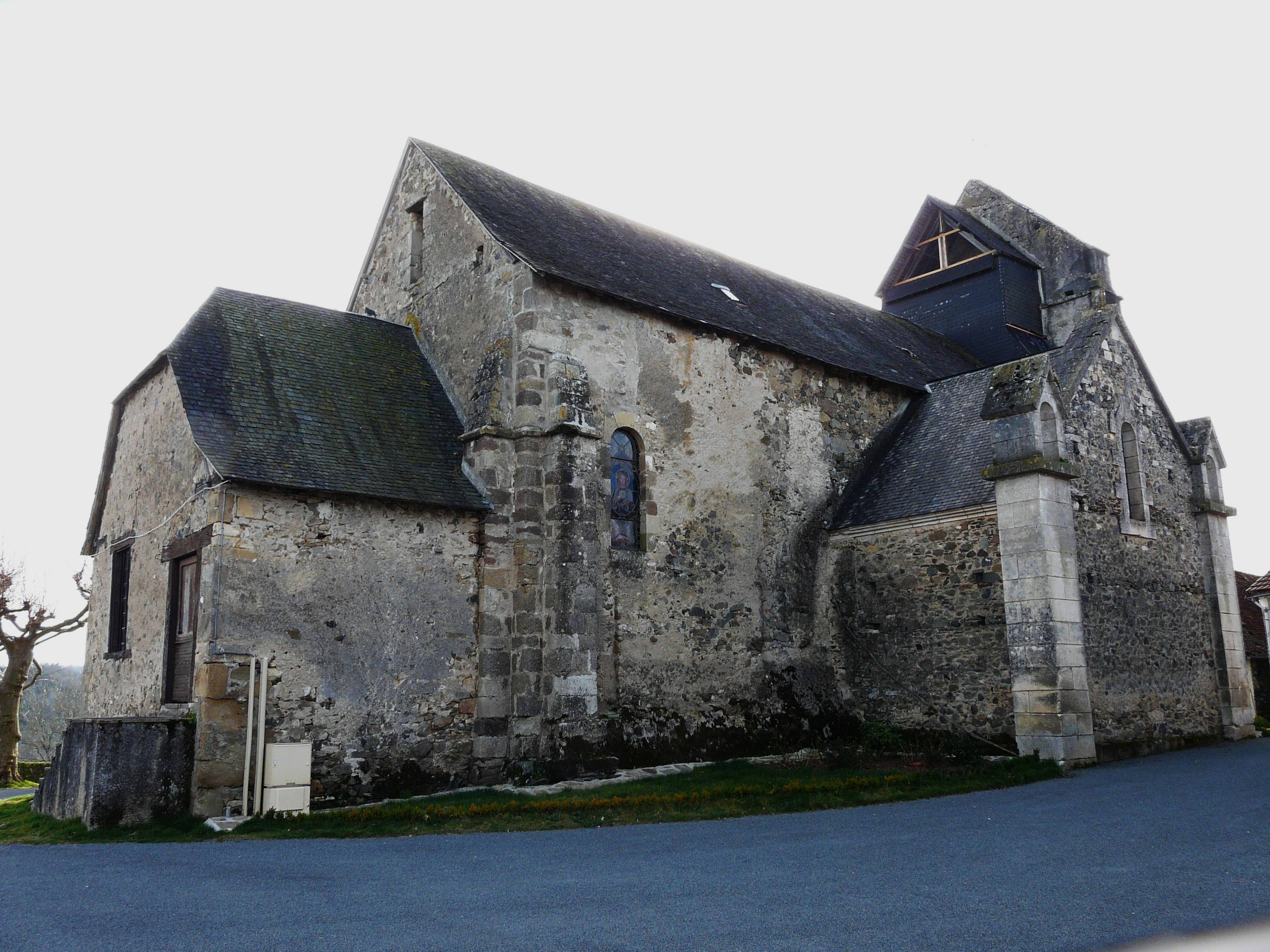 Photo de 圣梅斯明圣马克西明教堂