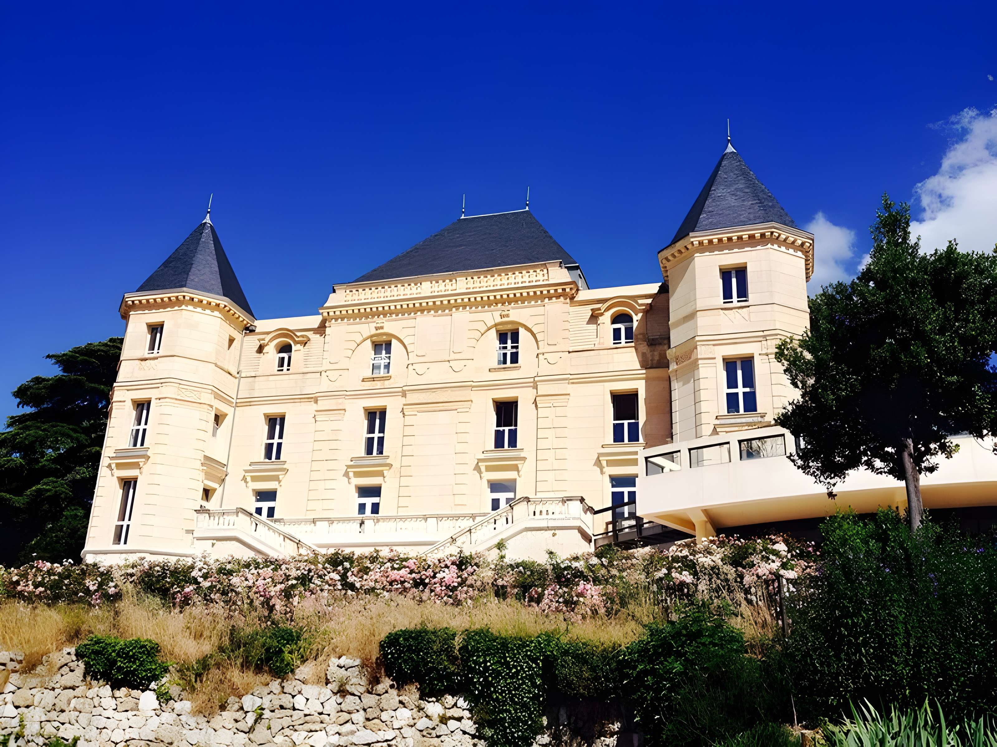 Château de la Buzine : Musée du cinéma méditerranéen