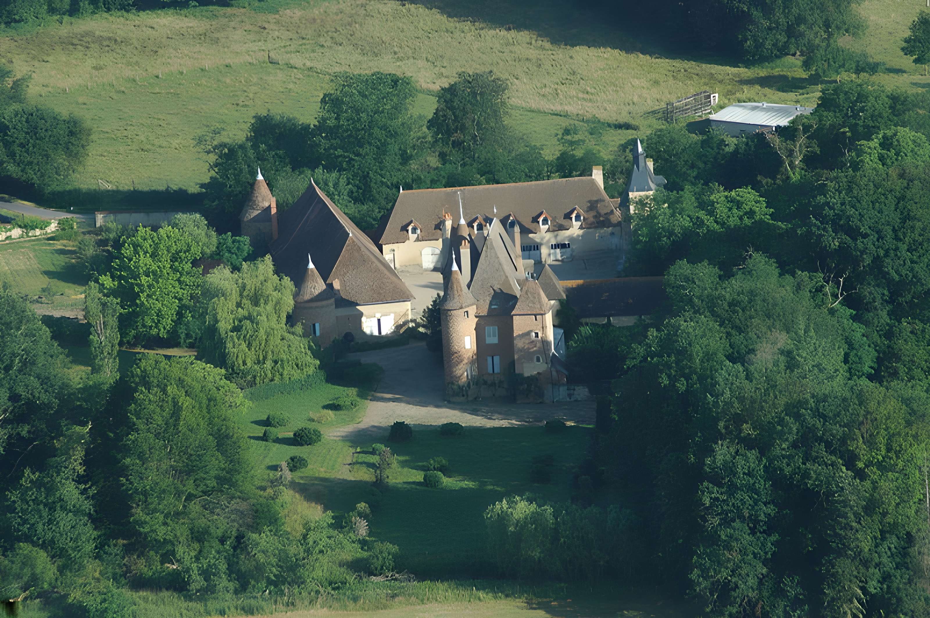 Château de la Cour-en-Chapeau