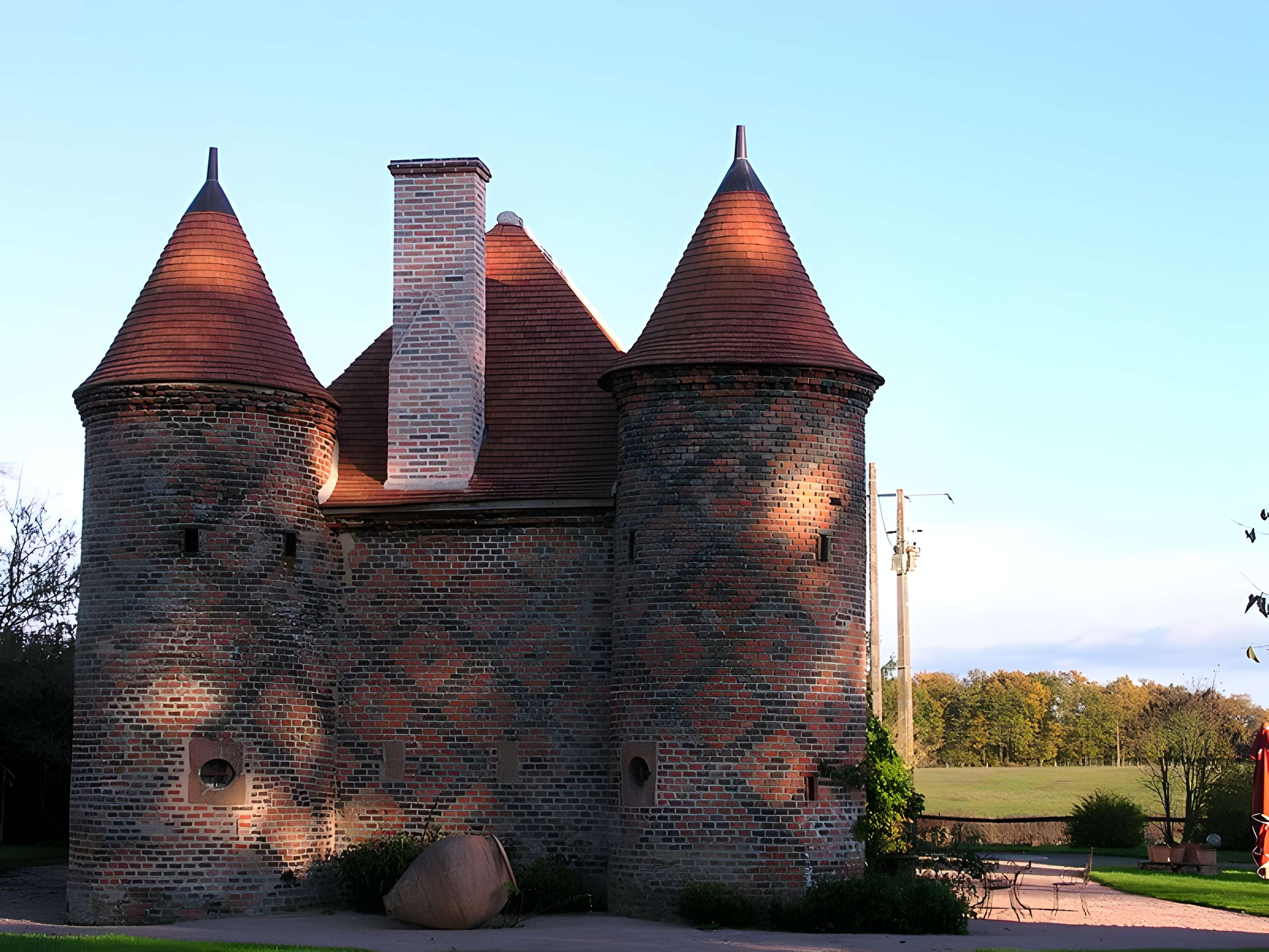 Château de la Cour-en-Chapeau