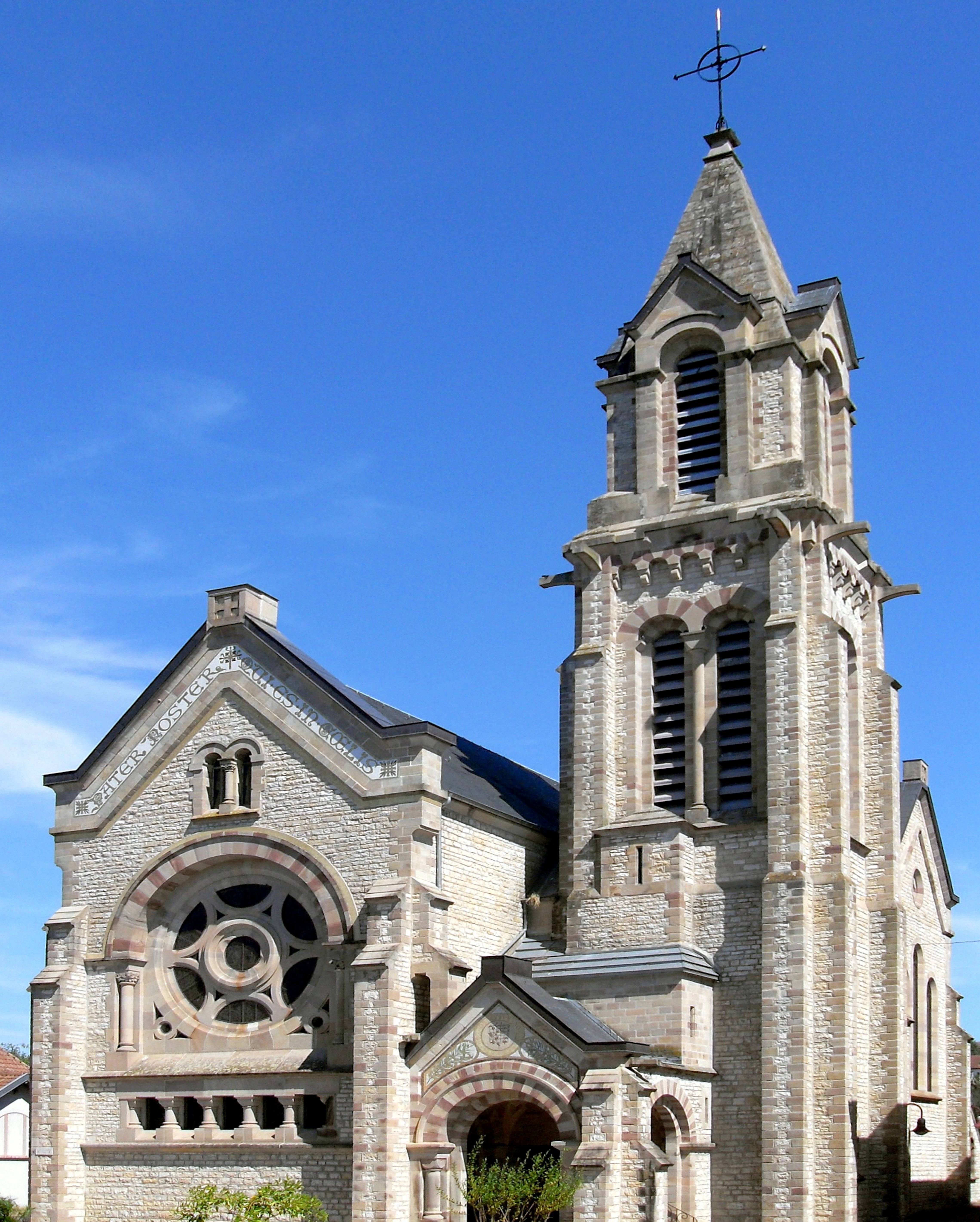 Photo de セント・ローレンス・ド・ケルクール教会