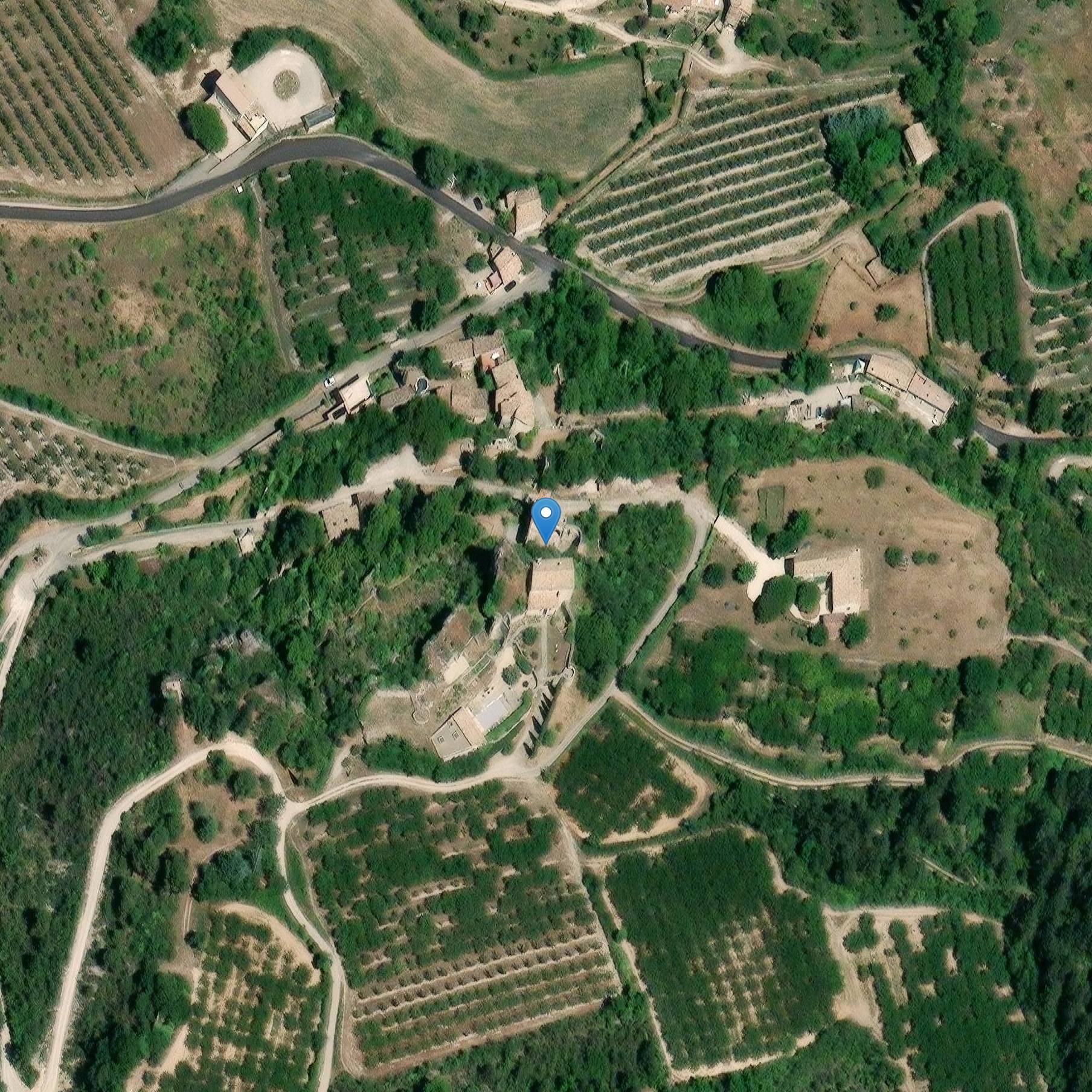 Photo de Kirche des Heiligen Nikolaus und des Heiligen Georg von Sahune