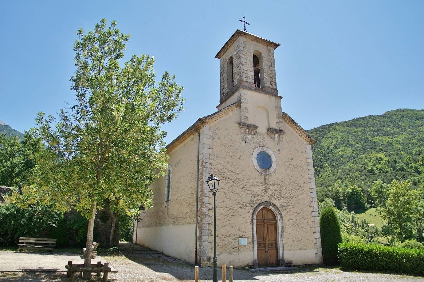 Photo de Saint-Julien Kirche Saint-Julien-en-Quint