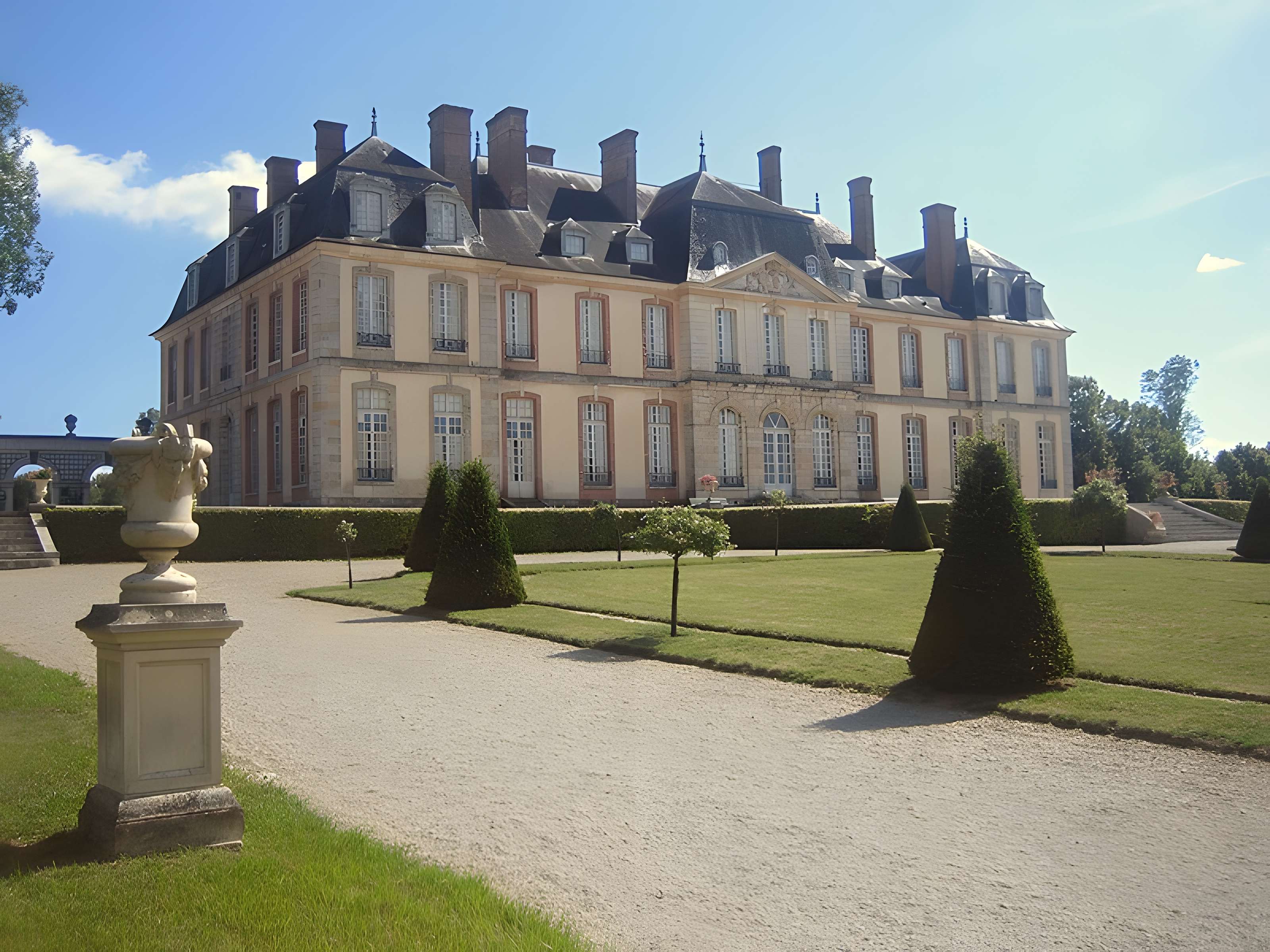 Château de la Motte-Tilly