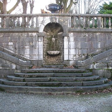 Château de La Tour à Saint-Genis-Laval