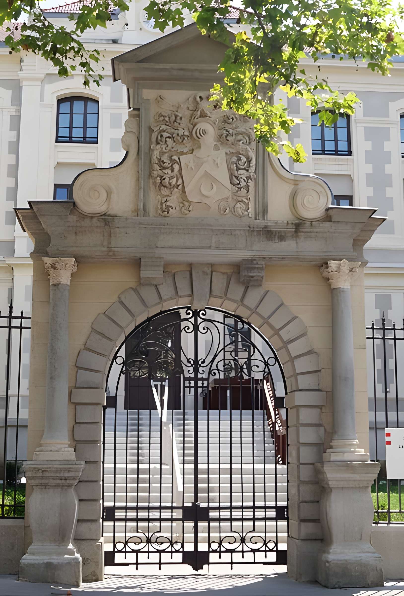 Château de la Tourette à Lyon 