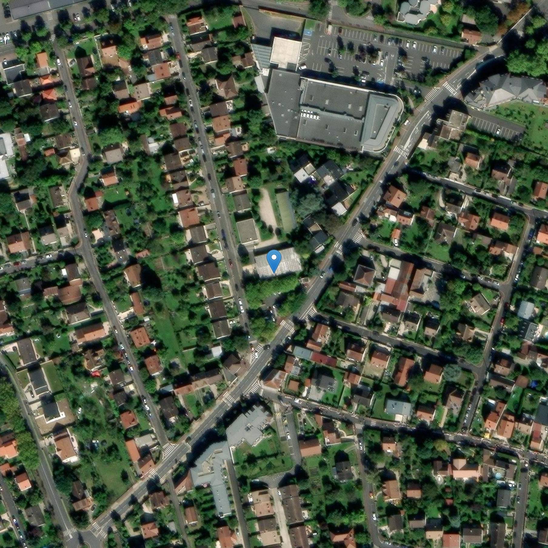 Photo de Iglesia de María Madre de la Iglesia