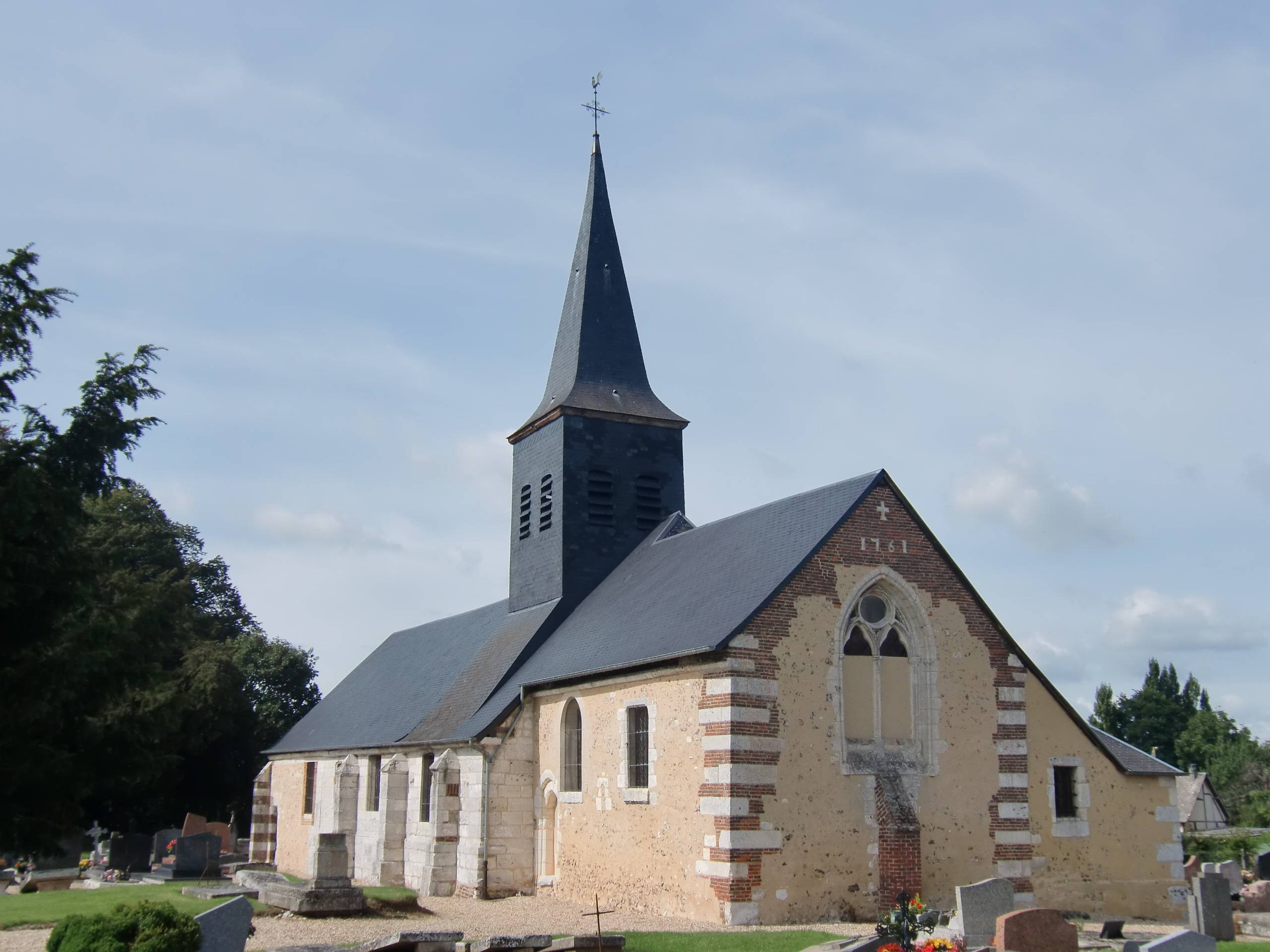 Photo de Église Notre-Dame de Barneville-sur-Seine(エグリス・ノートルダム・デ・バーネヴィル=シュル=セイン)