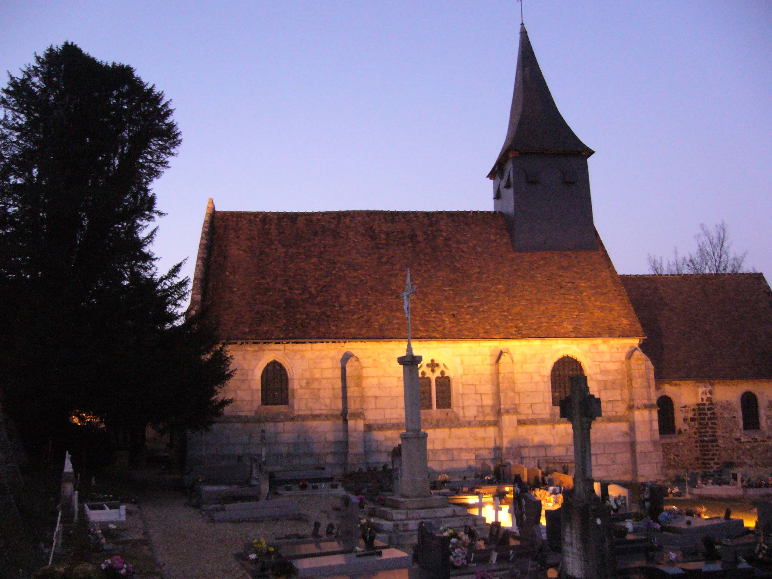Photo de Saint-Hilaire Kirche von Ferrières-Saint-Hilaire