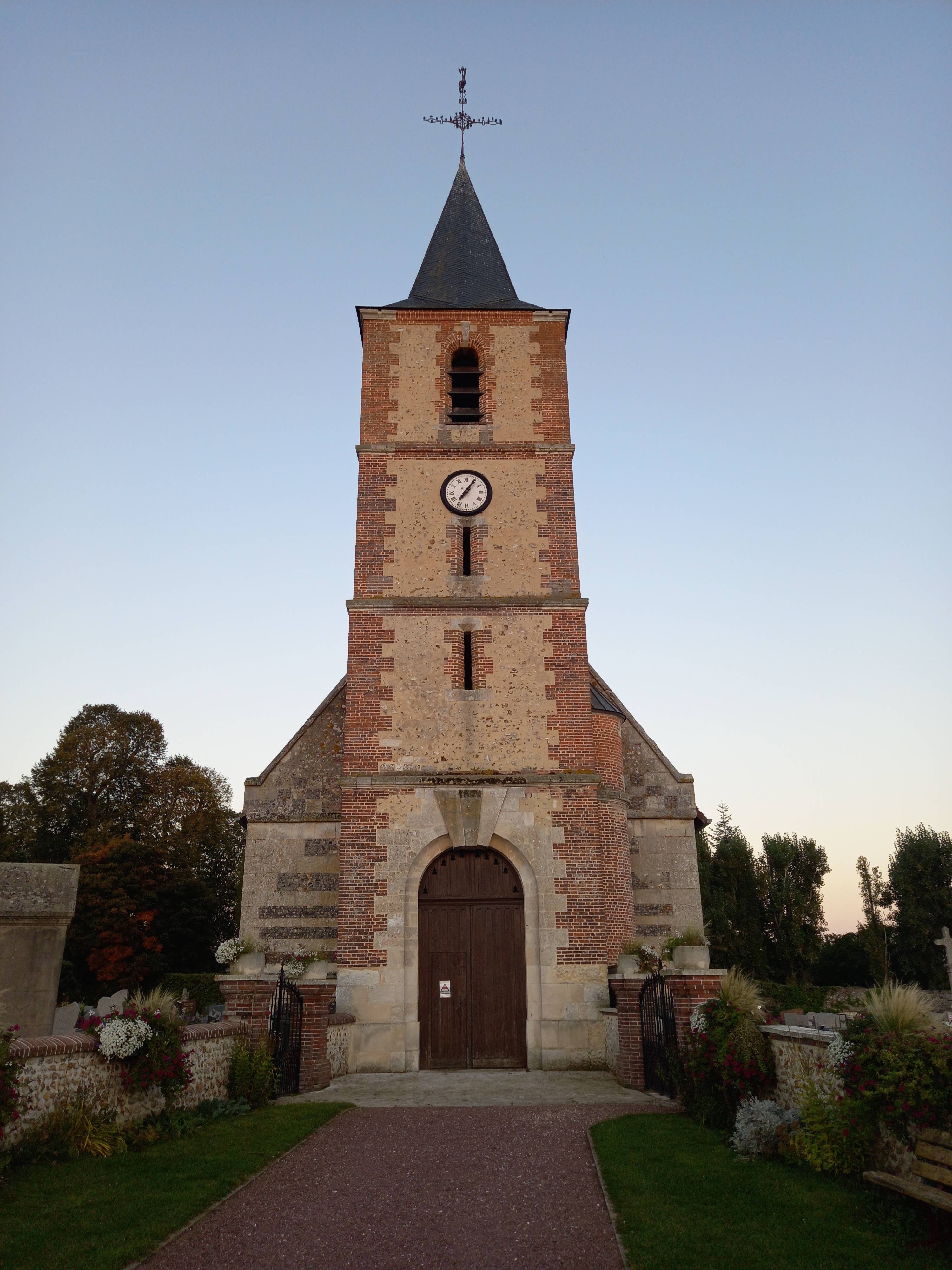 Photo de Saint Peter's Church of Grossoeuvre