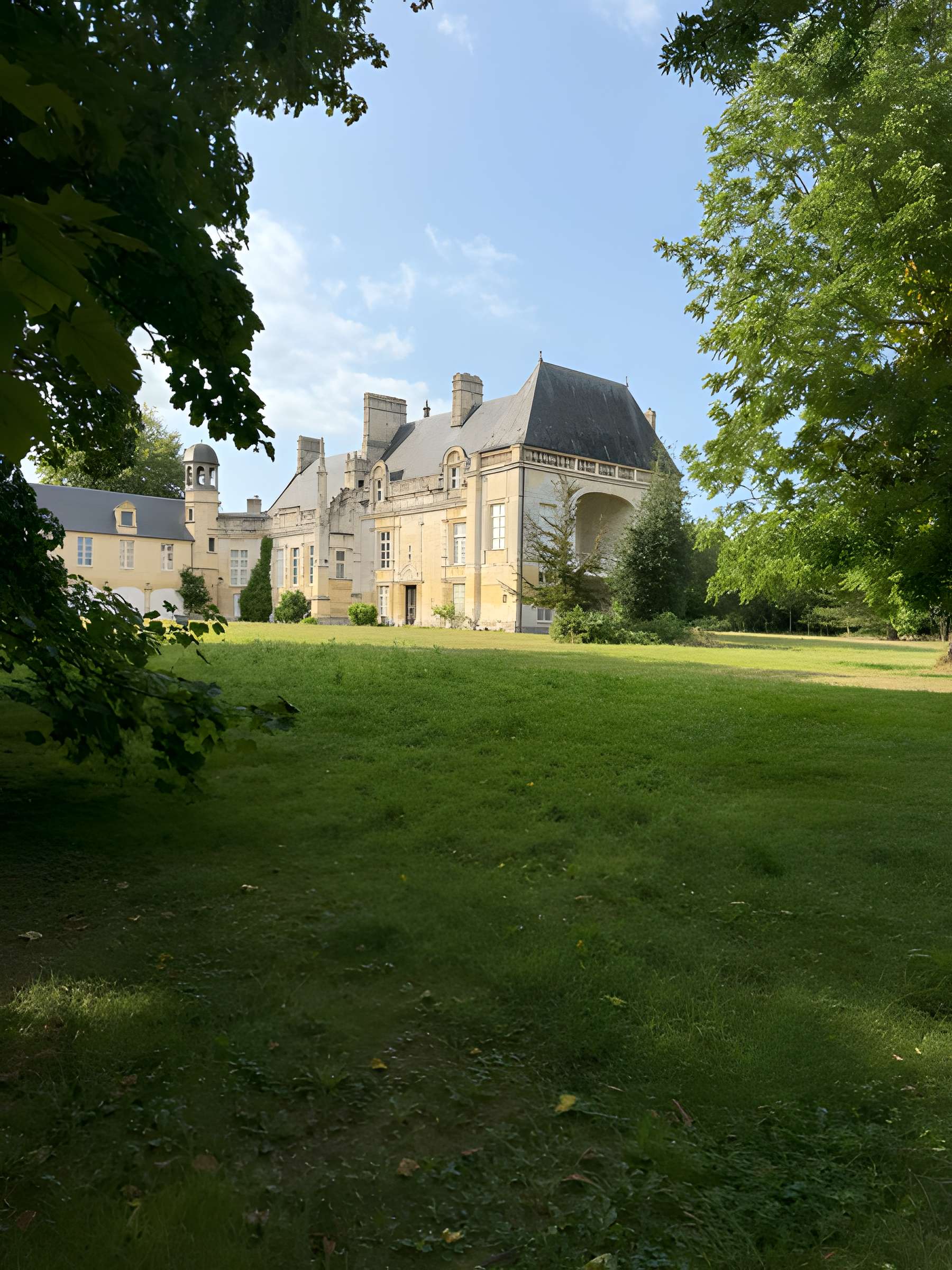 Château et ses dépendances